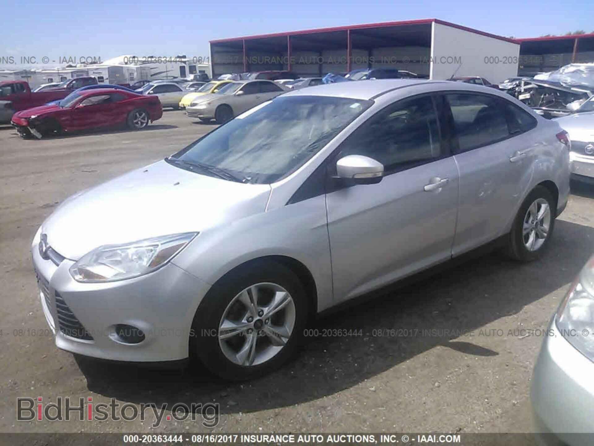 2013 Ford Focus - VIN: 1FADP3F28DL338389 - Фото 2