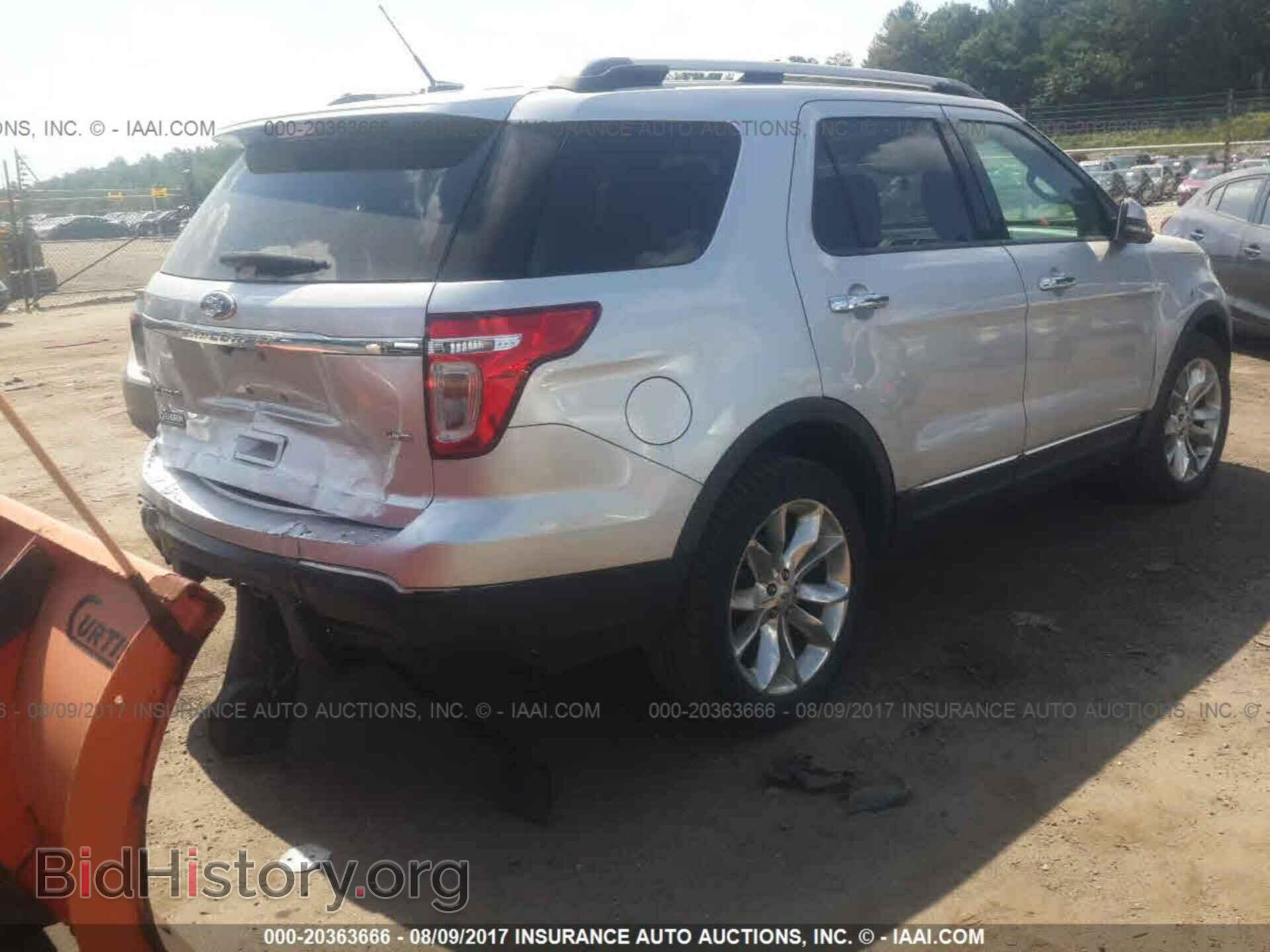 2013 Ford Explorer - VIN: 1FM5K8F83DGA09506 - Фото 4