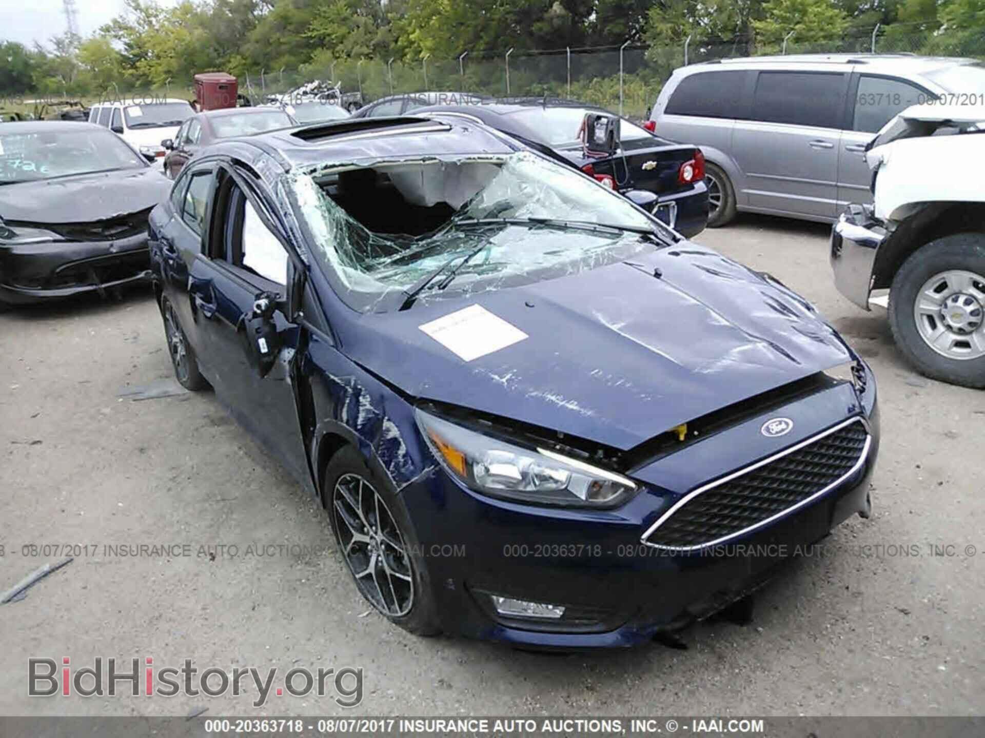 Photo 1FADP3H27HL210633 - Ford Focus 2017