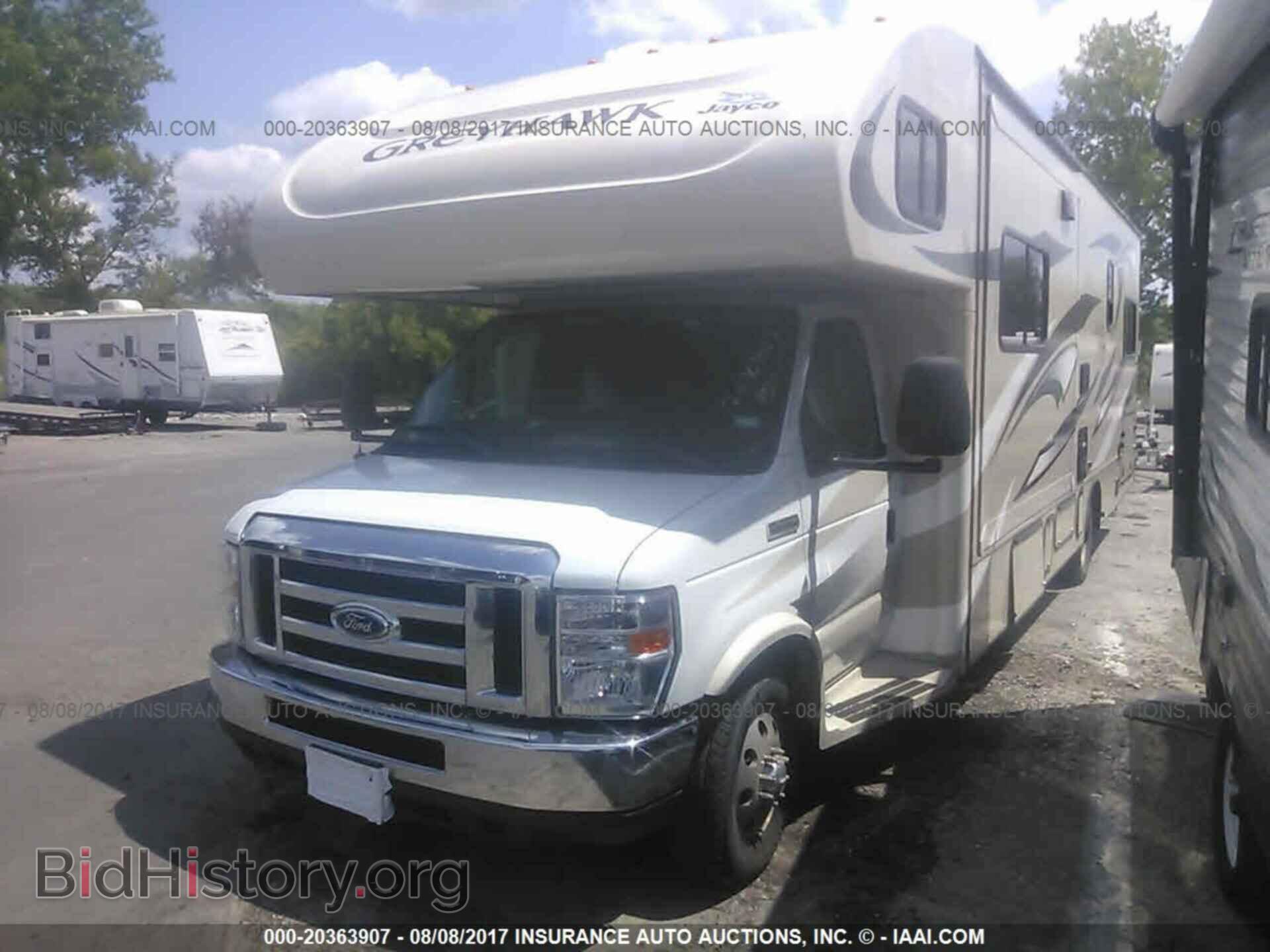 2014 Ford Econoline - VIN: 1FDXE4FS1DDA85036 - Фото 2