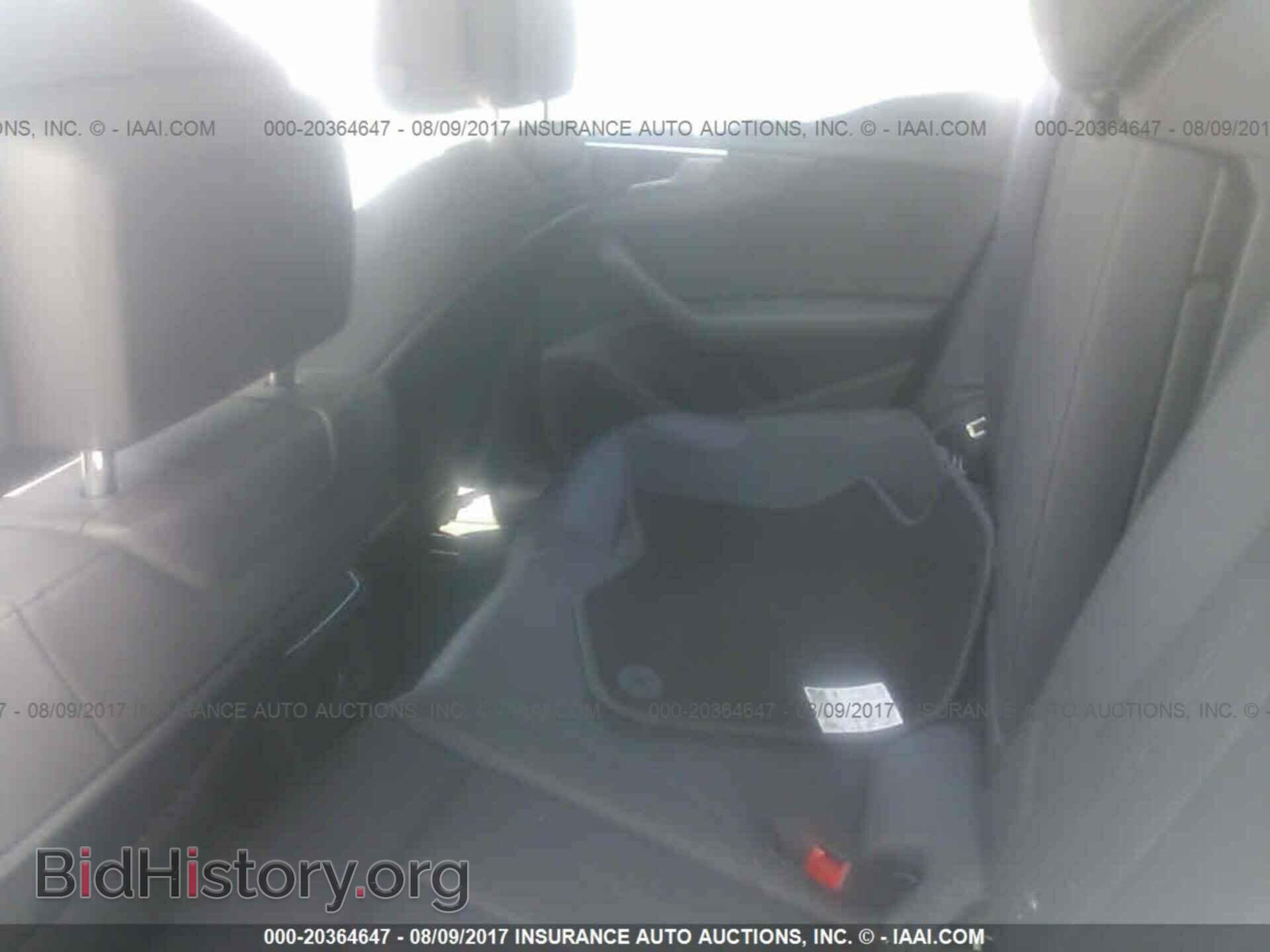 2017 Audi A4 - VIN: WAUENAF47HN023973 - Фото 8