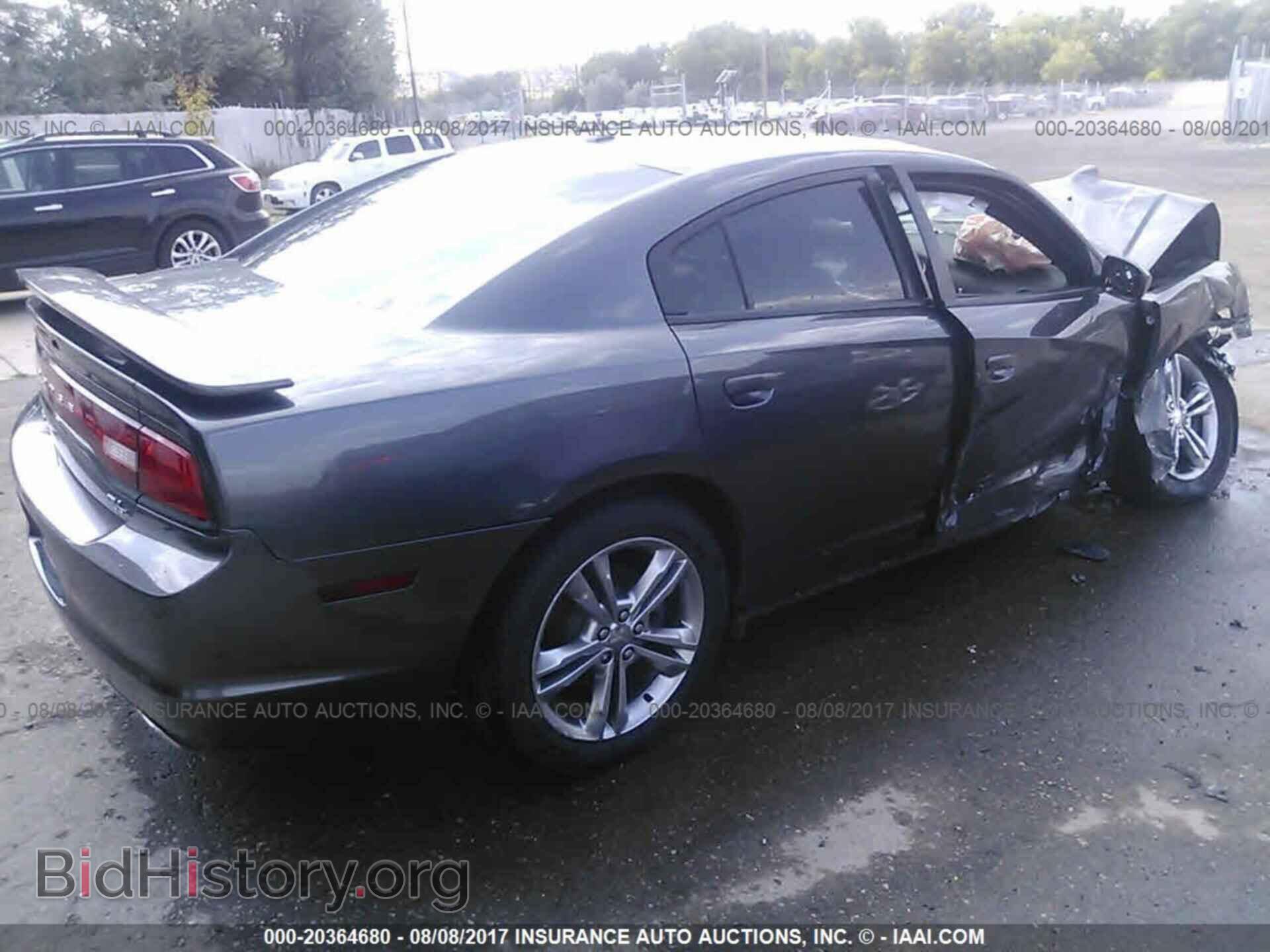 2013 Dodge Charger - VIN: 2C3CDXDT9DH686723 - Photo 4