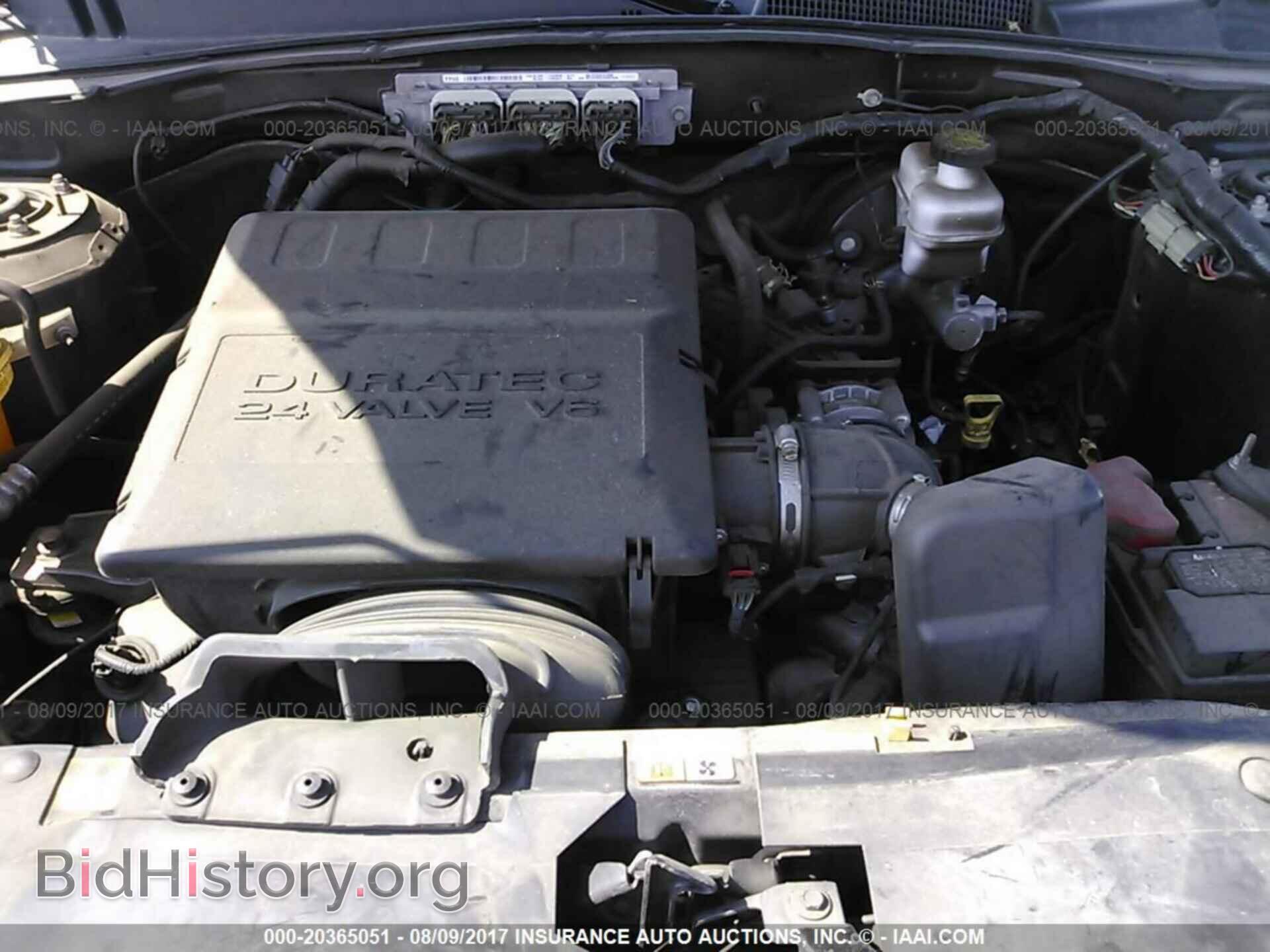 2011 Ford Escape - VIN: 1FMCU9DG6BKA69324 - Фото 10