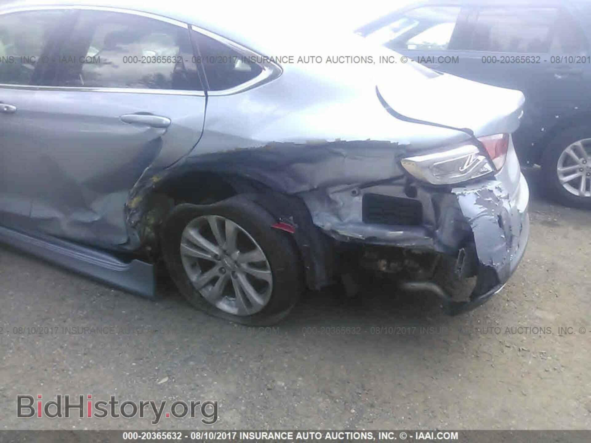 2015 Chrysler 200 - VIN: 1C3CCCAB9FN695410 - Photo 6