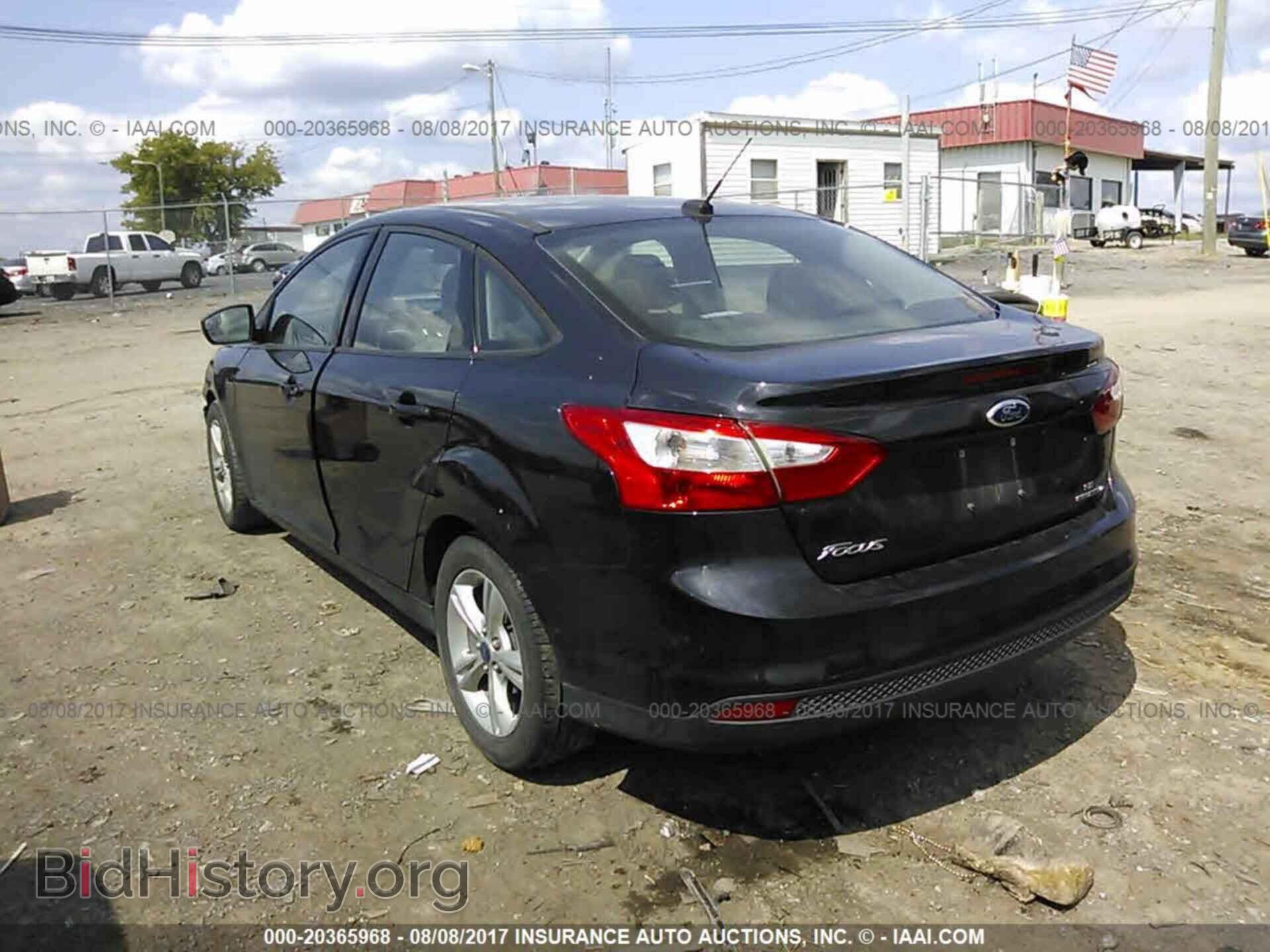 2013 Ford Focus - VIN: 1FADP3F22DL155702 - Photo 3