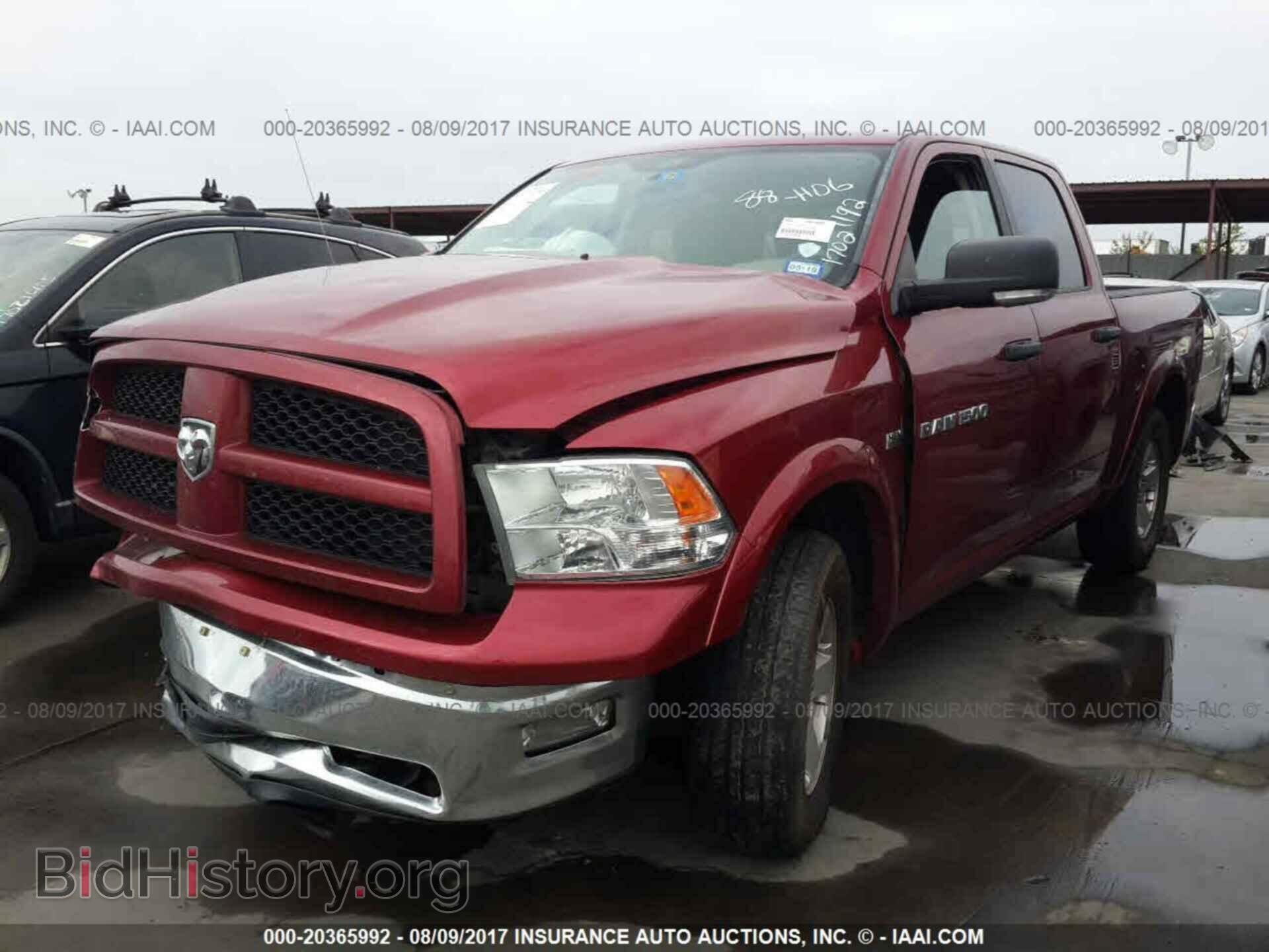 2012 Dodge Ram 1500 - VIN: 1C6RD6LT1CS332579 - Фото 2