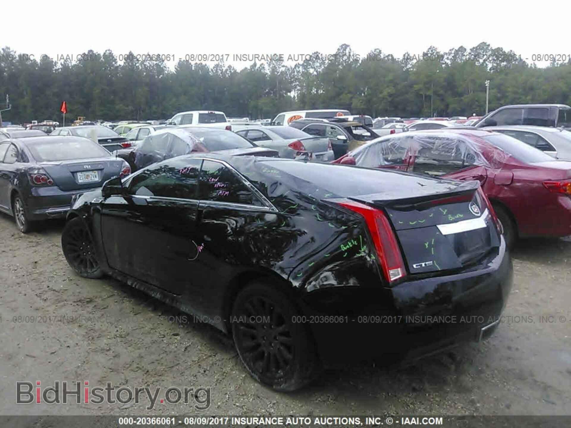 2011 Cadillac Cts - VIN: 1G6DJ1ED2B0130867 - Фото 3