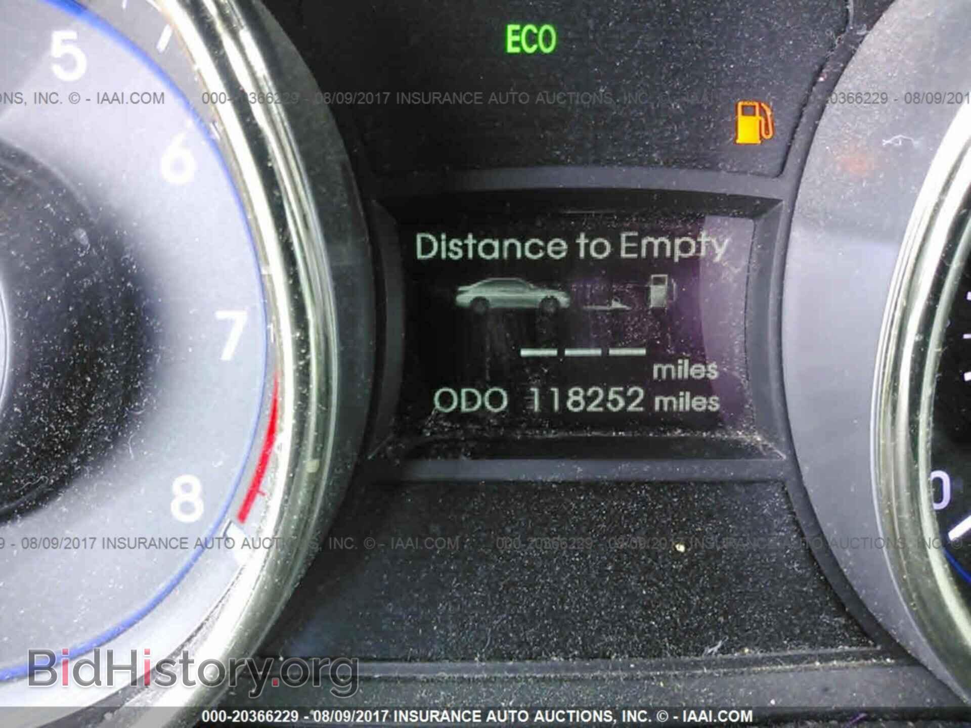 2012 Hyundai Sonata - VIN: 5NPEC4AC4CH369528 - Фото 7