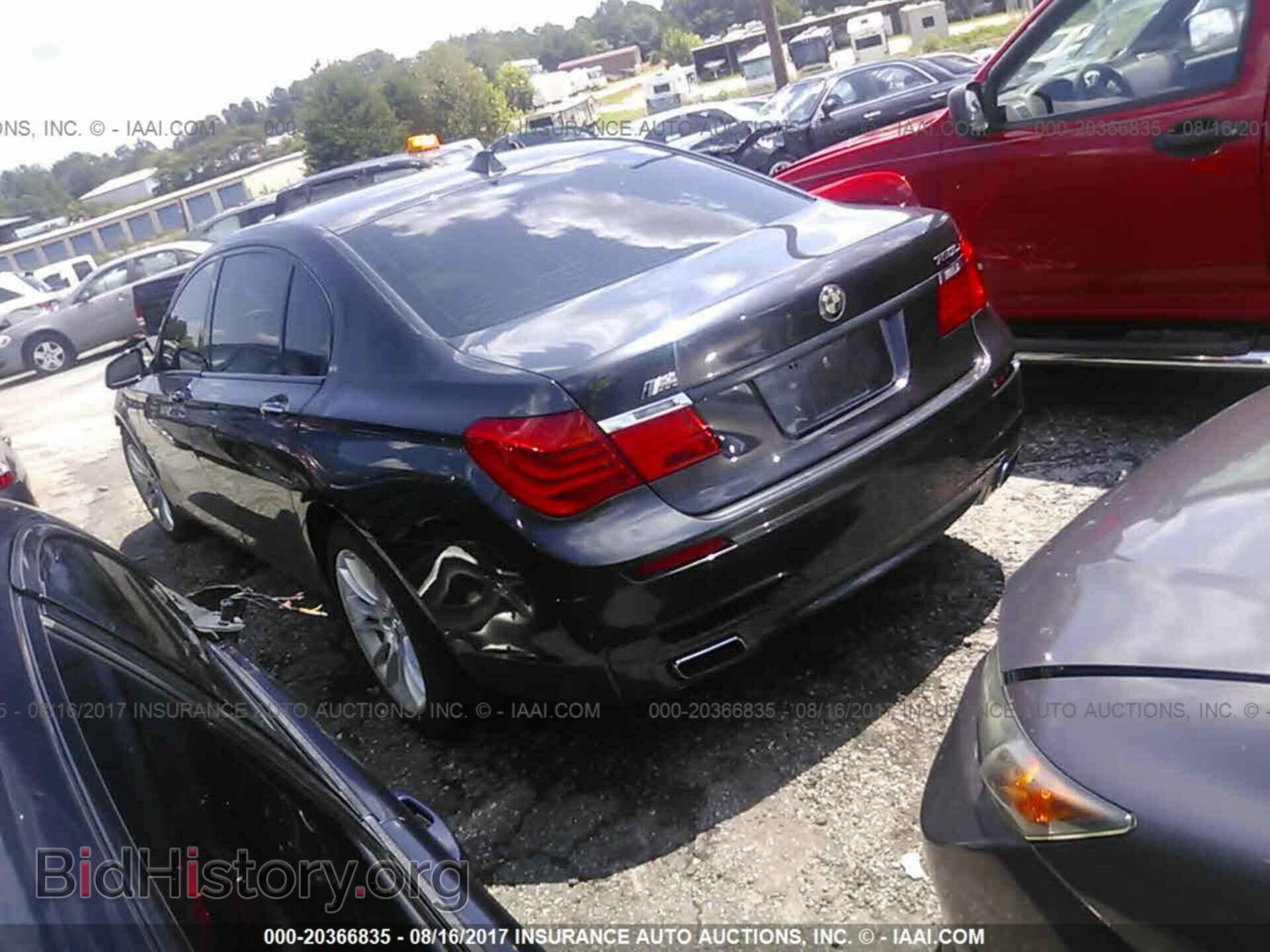 2011 Bmw 750 - VIN: WBAKC8C59BC434048 - Фото 3