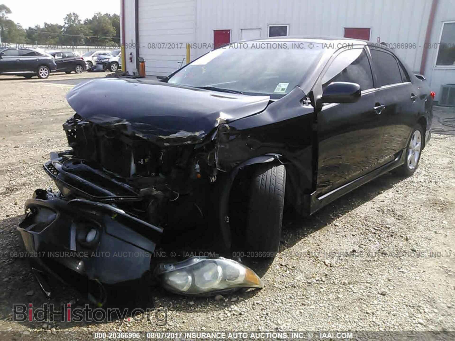 2013 Toyota Corolla - VIN: 5YFBU4EE2DP090806 - Photo 2