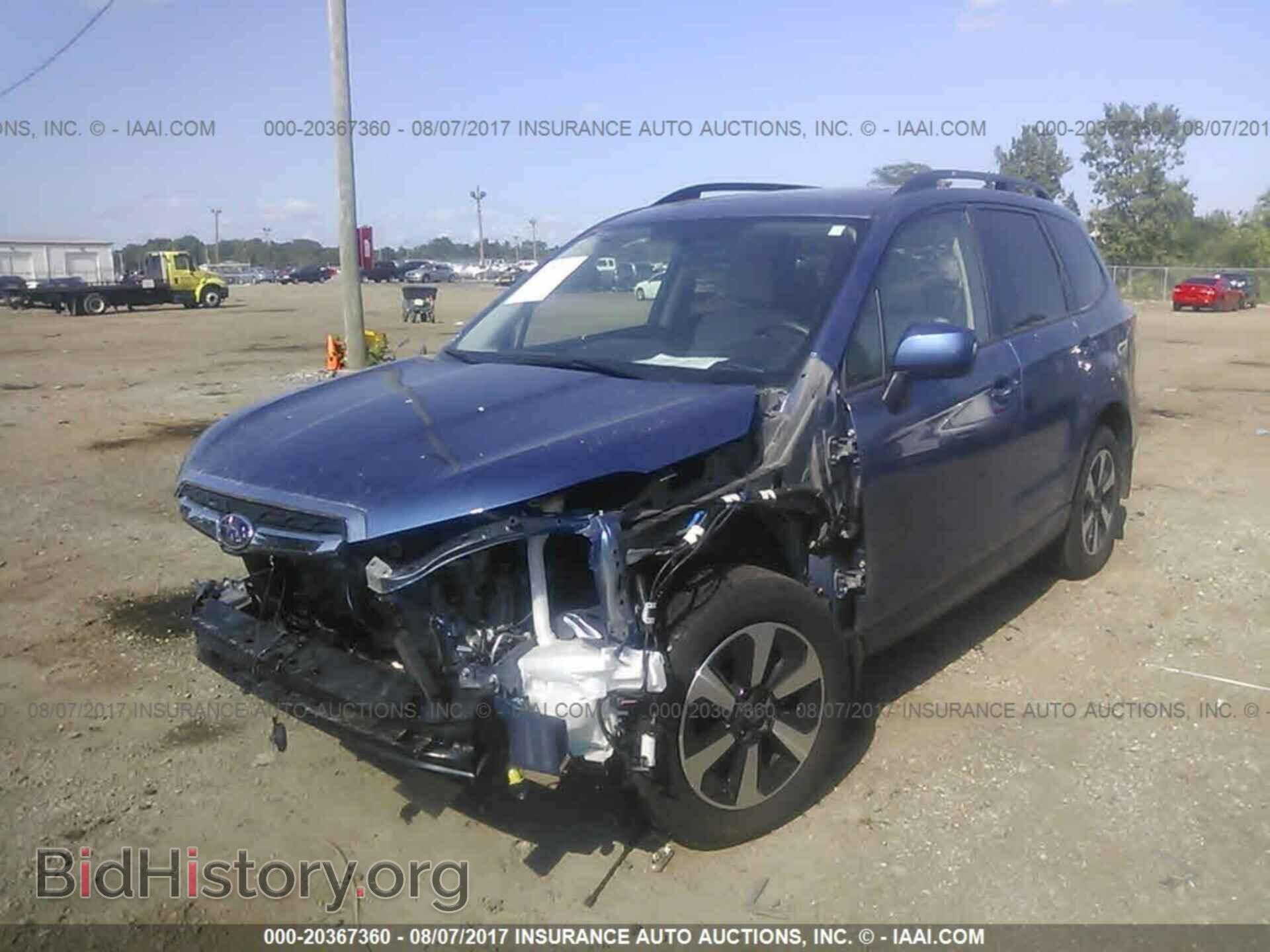 2017 Subaru Forester - VIN: JF2SJAEC9HH481606 - Фото 2