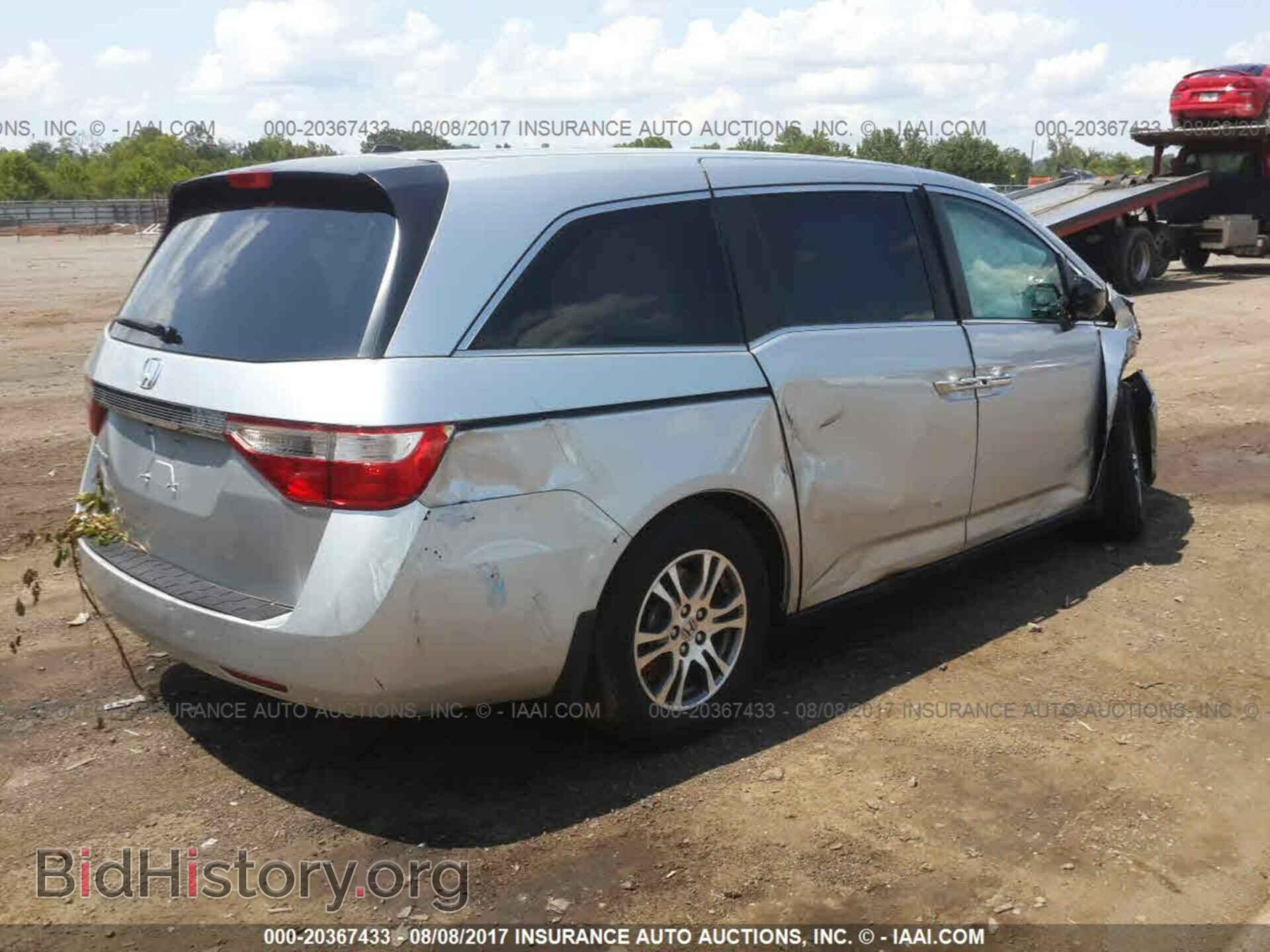 2012 Honda Odyssey - VIN: 5FNRL5H60CB046745 - Фото 4