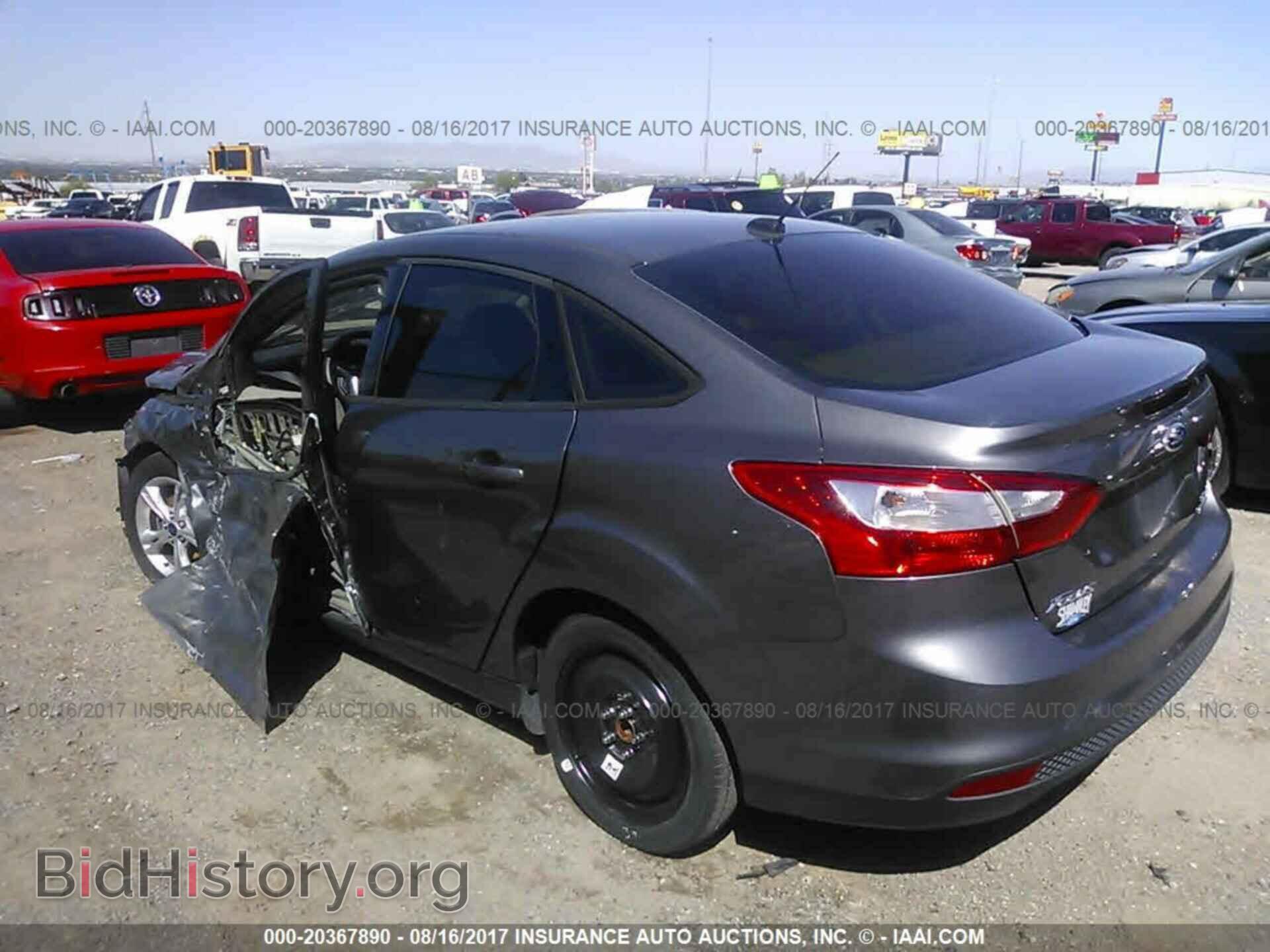 2013 Ford Focus - VIN: 1FADP3F25DL220686 - Photo 3