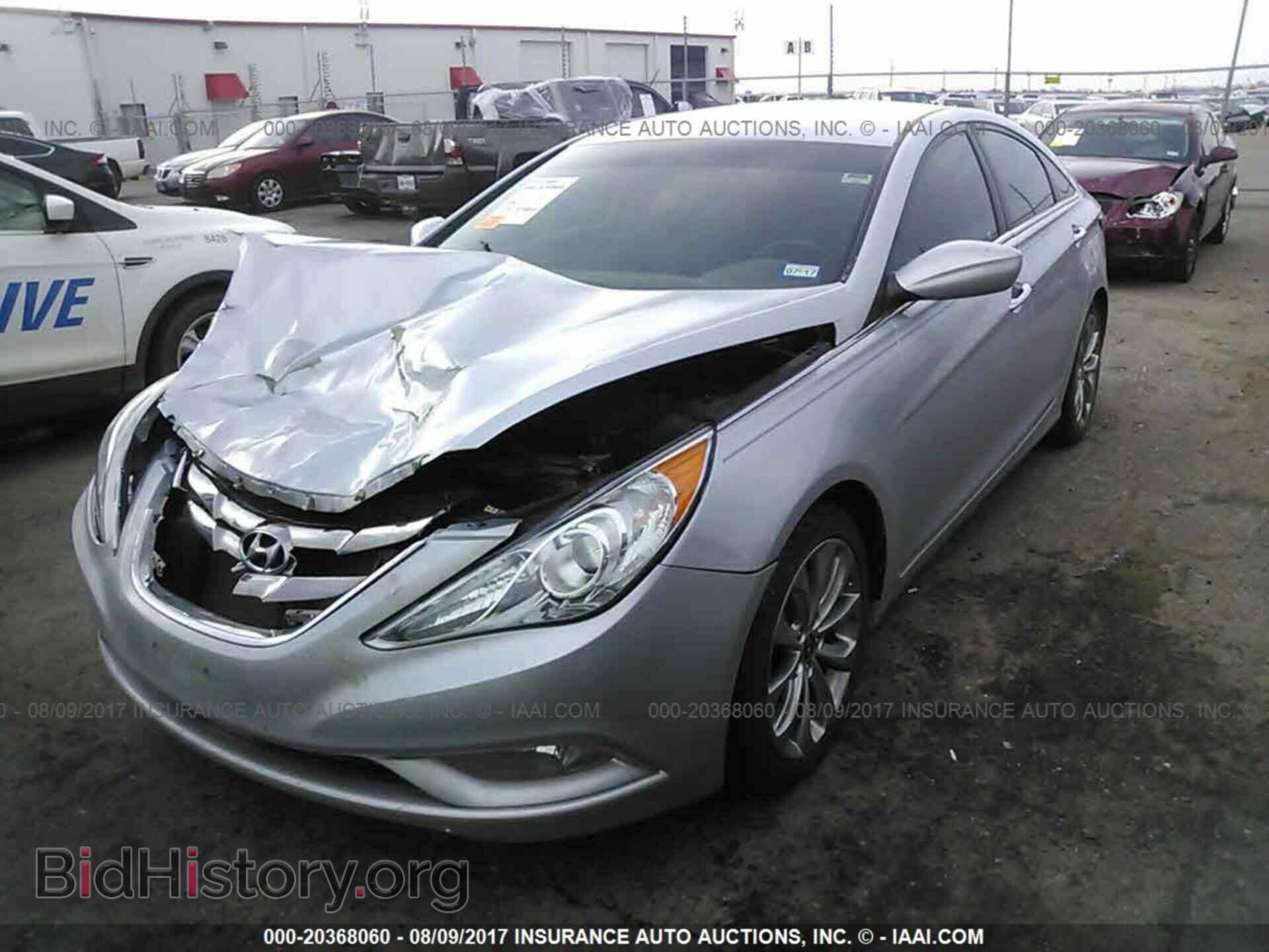 2012 Hyundai Sonata - VIN: 5NPEC4AC2CH401151 - Photo 2
