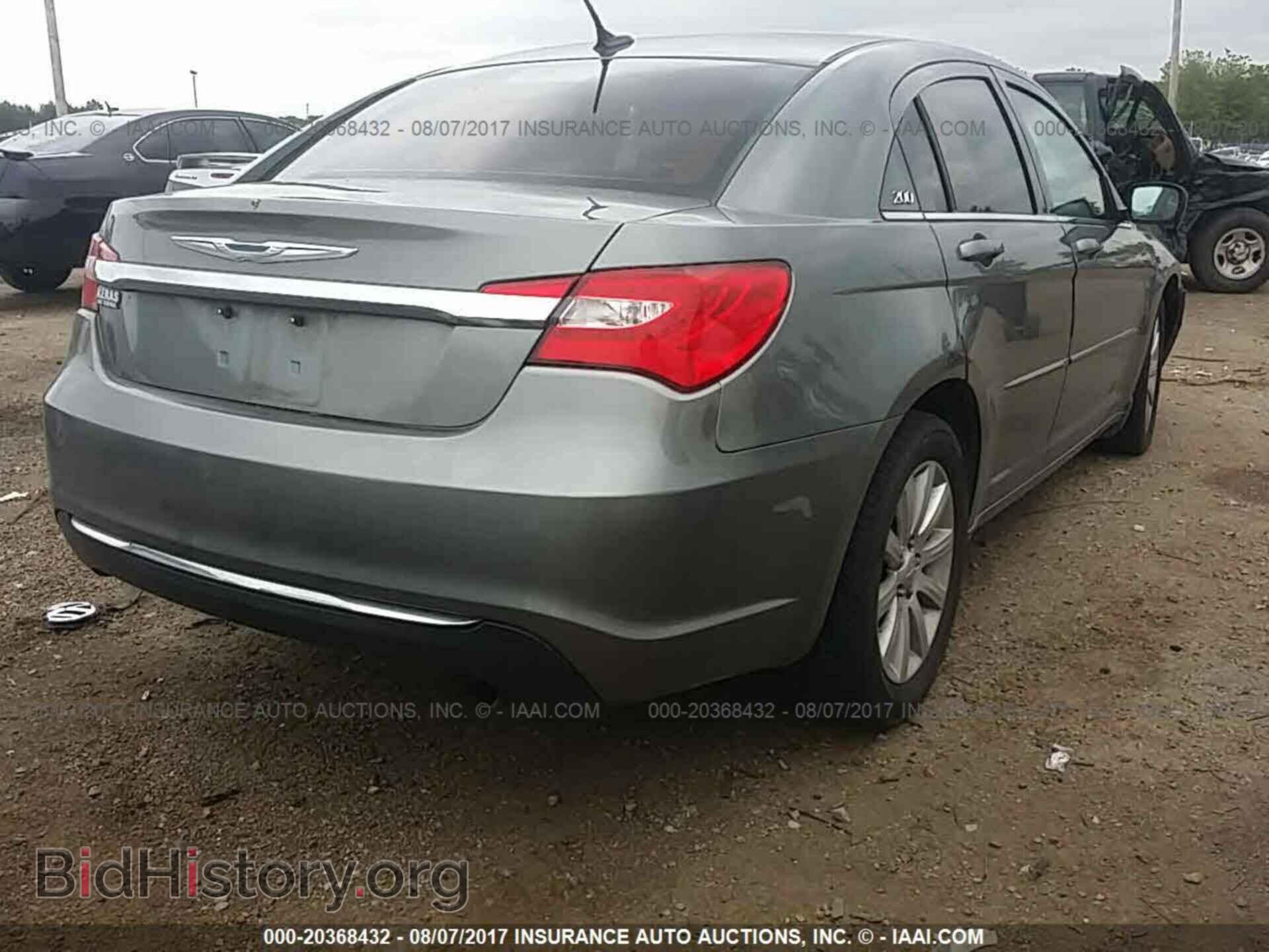 2012 Chrysler 200 - VIN: 1C3CCBBB9CN166575 - Фото 4