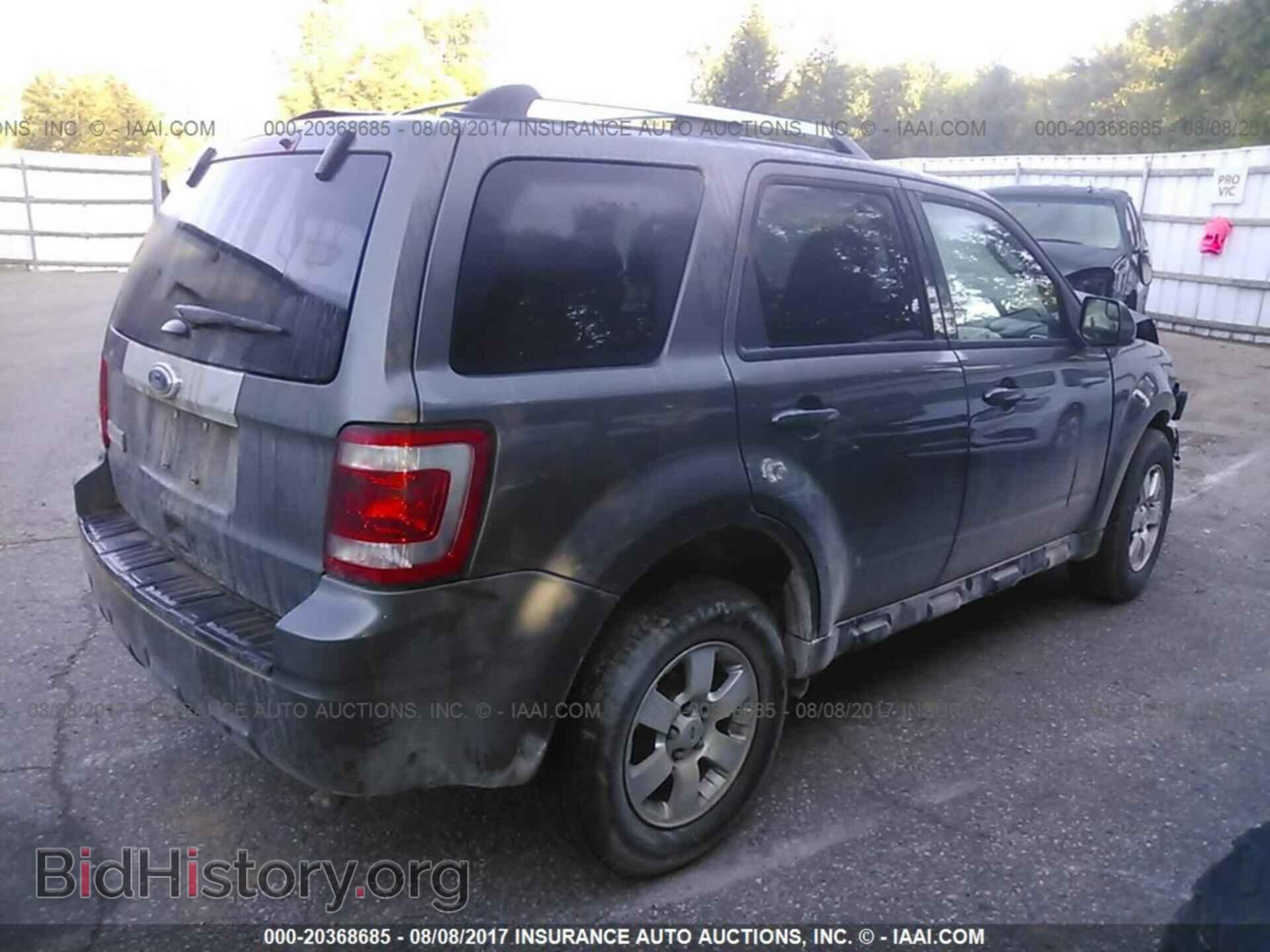 2011 Ford Escape - VIN: 1FMCU9E73BKC65610 - Photo 4