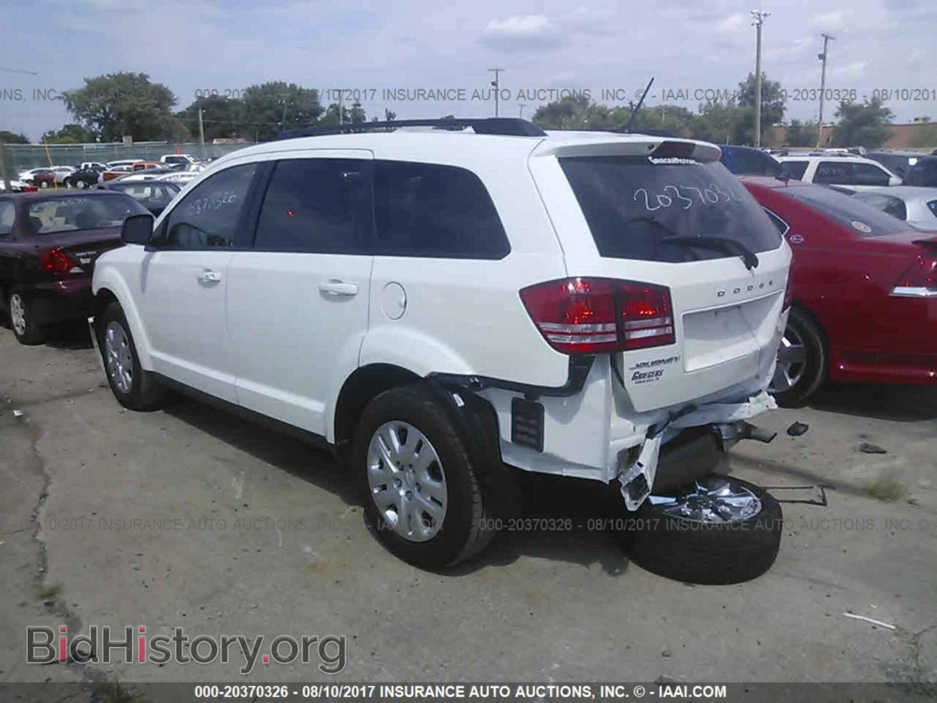 2017 Dodge Journey - VIN: 3C4PDCAB3HT576961 - Фото 3