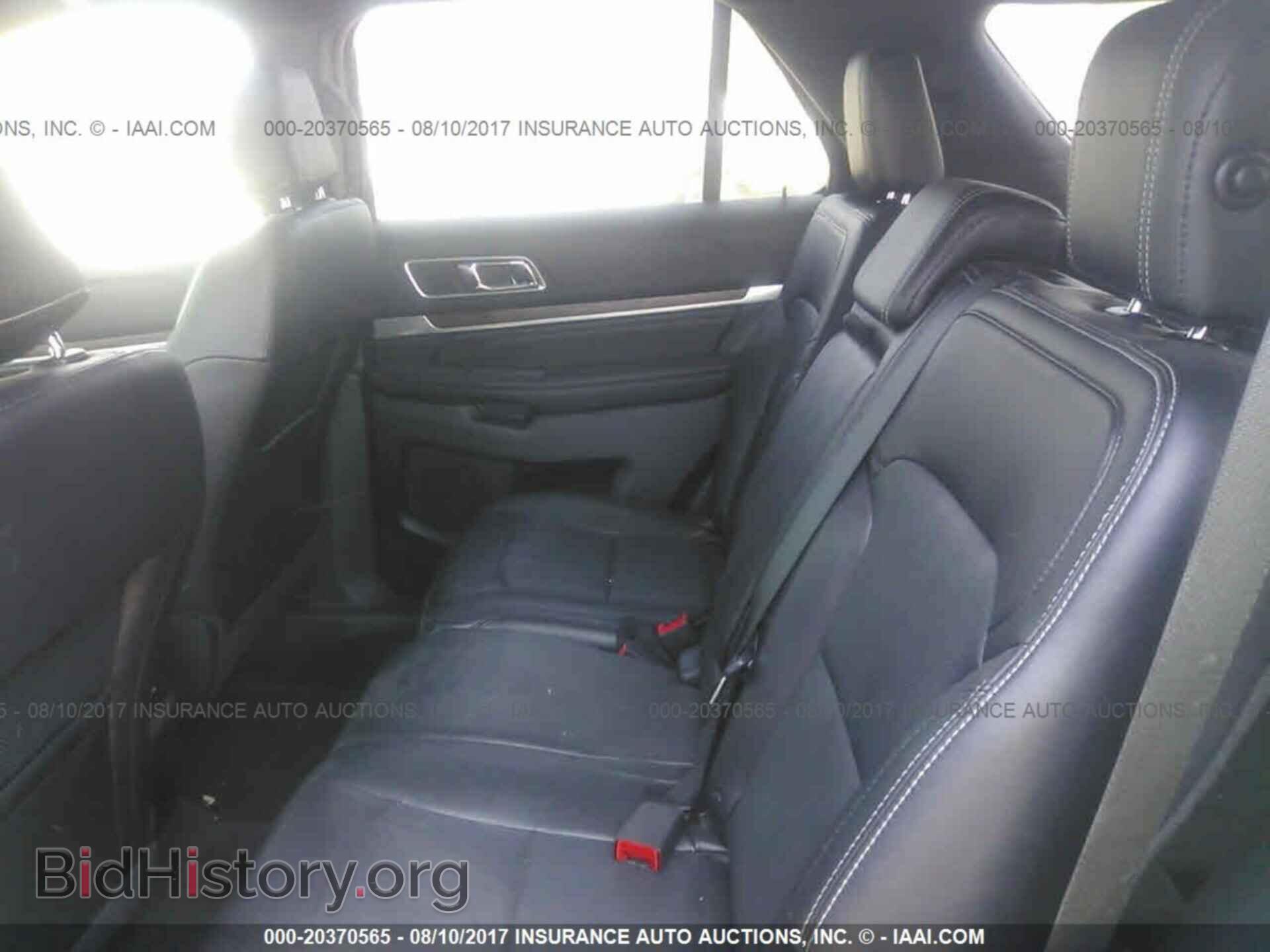 2017 Ford Explorer - VIN: 1FM5K8F82HGA35276 - Photo 8