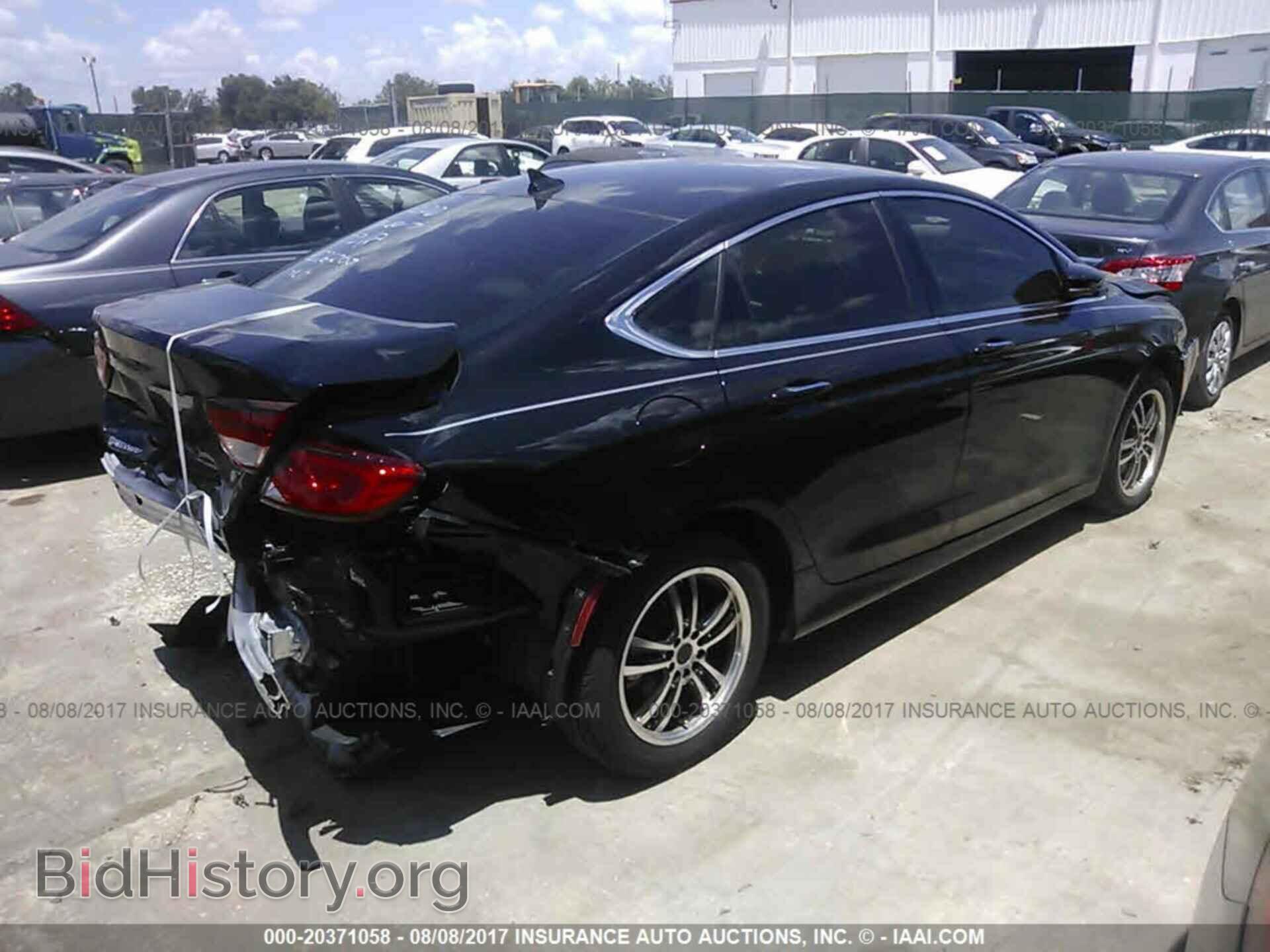 2015 Chrysler 200 - VIN: 1C3CCCCB9FN542376 - Фото 4