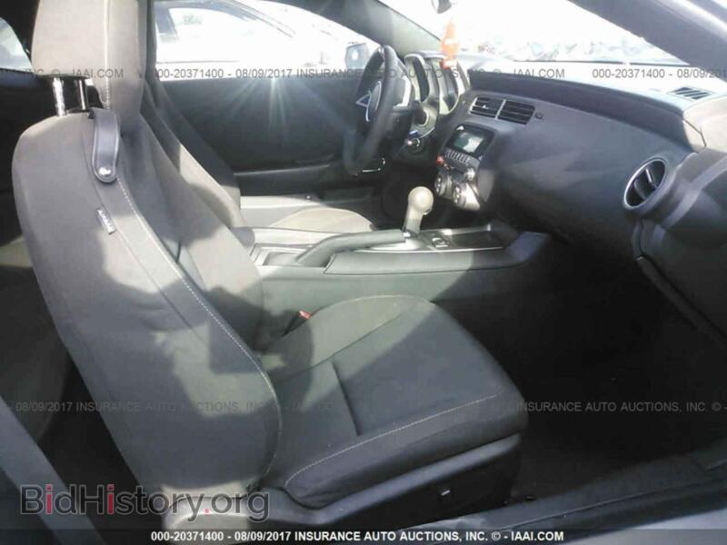 2011 Chevrolet CAMARO (VIN 2G1FB1ED1B9123345) — фото 5 из 10