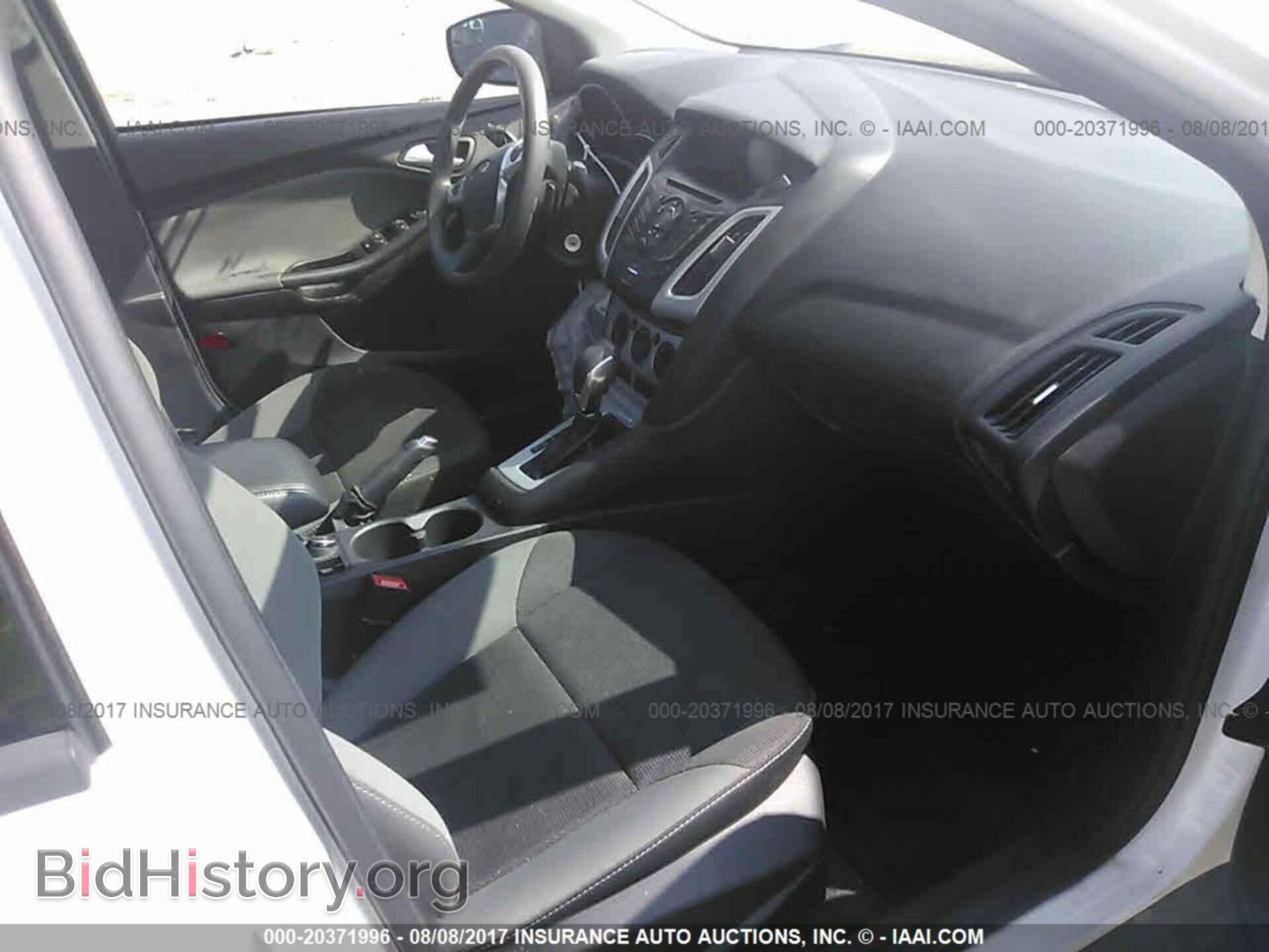 2013 Ford Focus - VIN: 1FADP3F24DL337370 - Photo 5