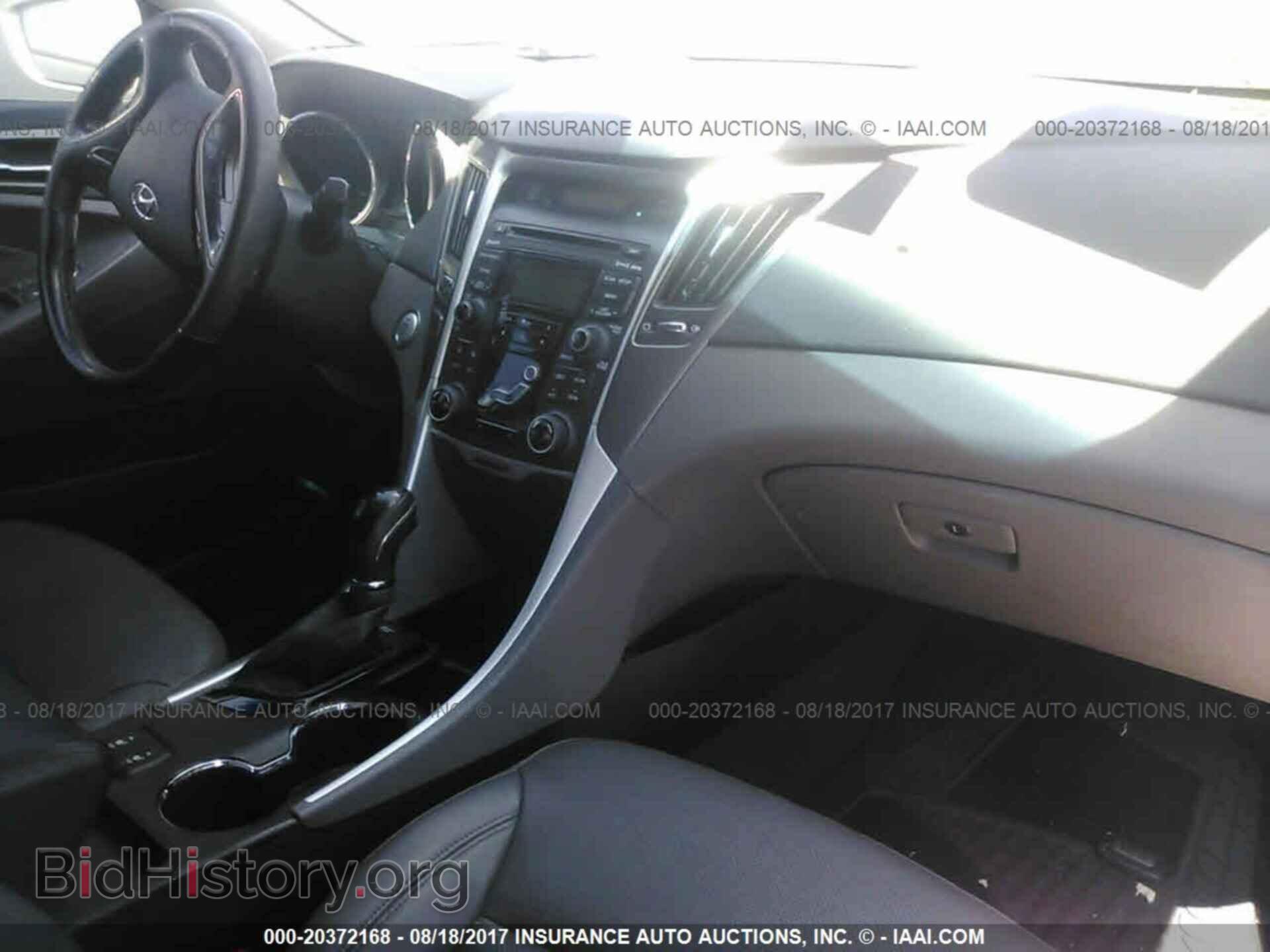 2012 Hyundai Sonata - VIN: KMHEC4A43CA042100 - Photo 5