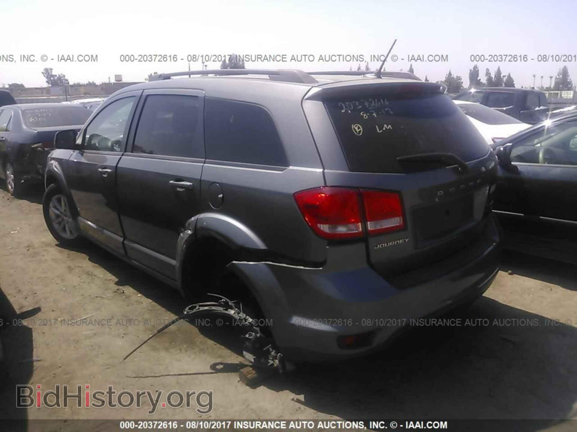 2013 Dodge Journey - VIN: 3C4PDCBBXDT582233 - Фото 3