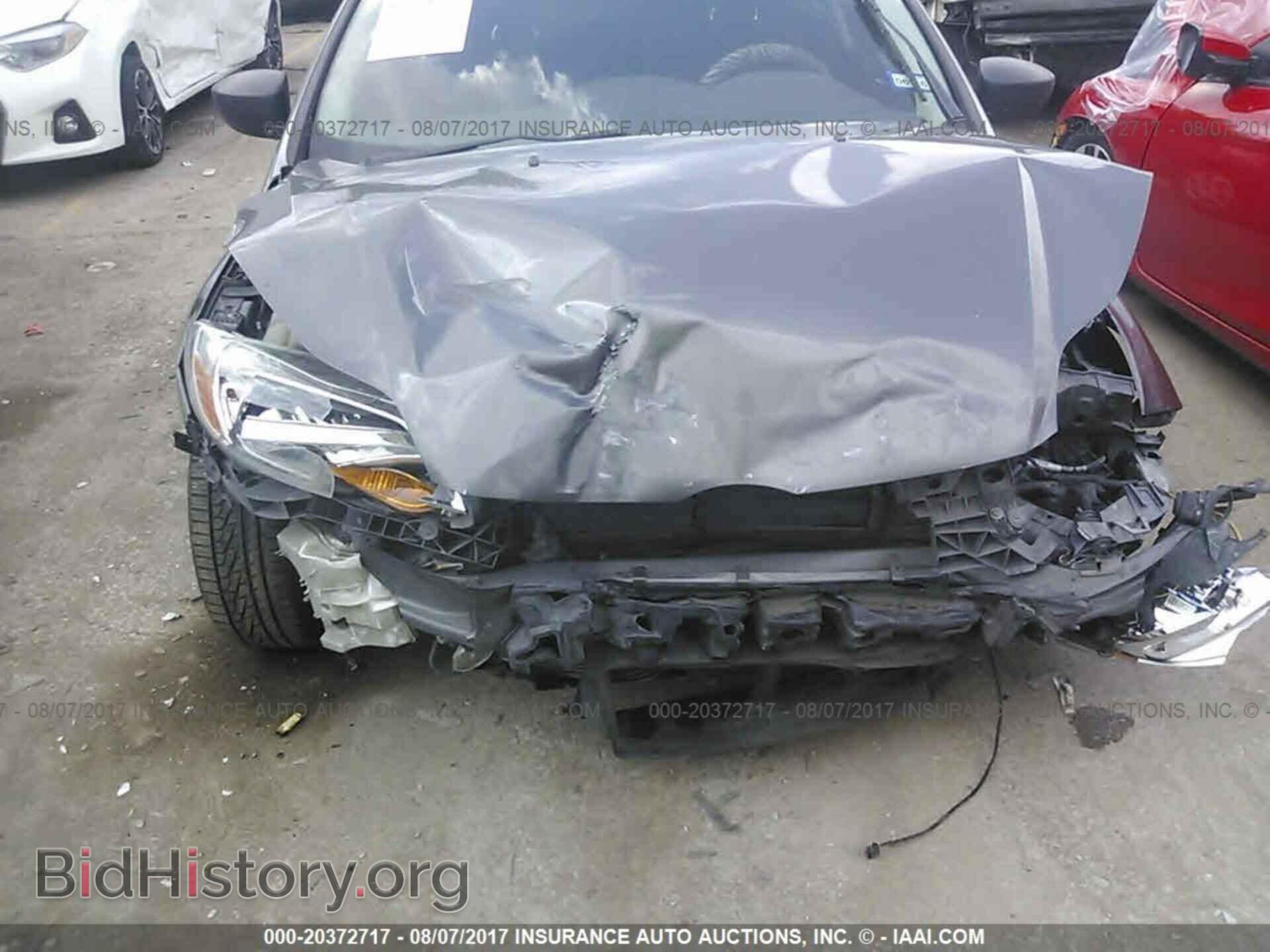 2012 Ford Focus - VIN: 1FAHP3E22CL226852 - Photo 6