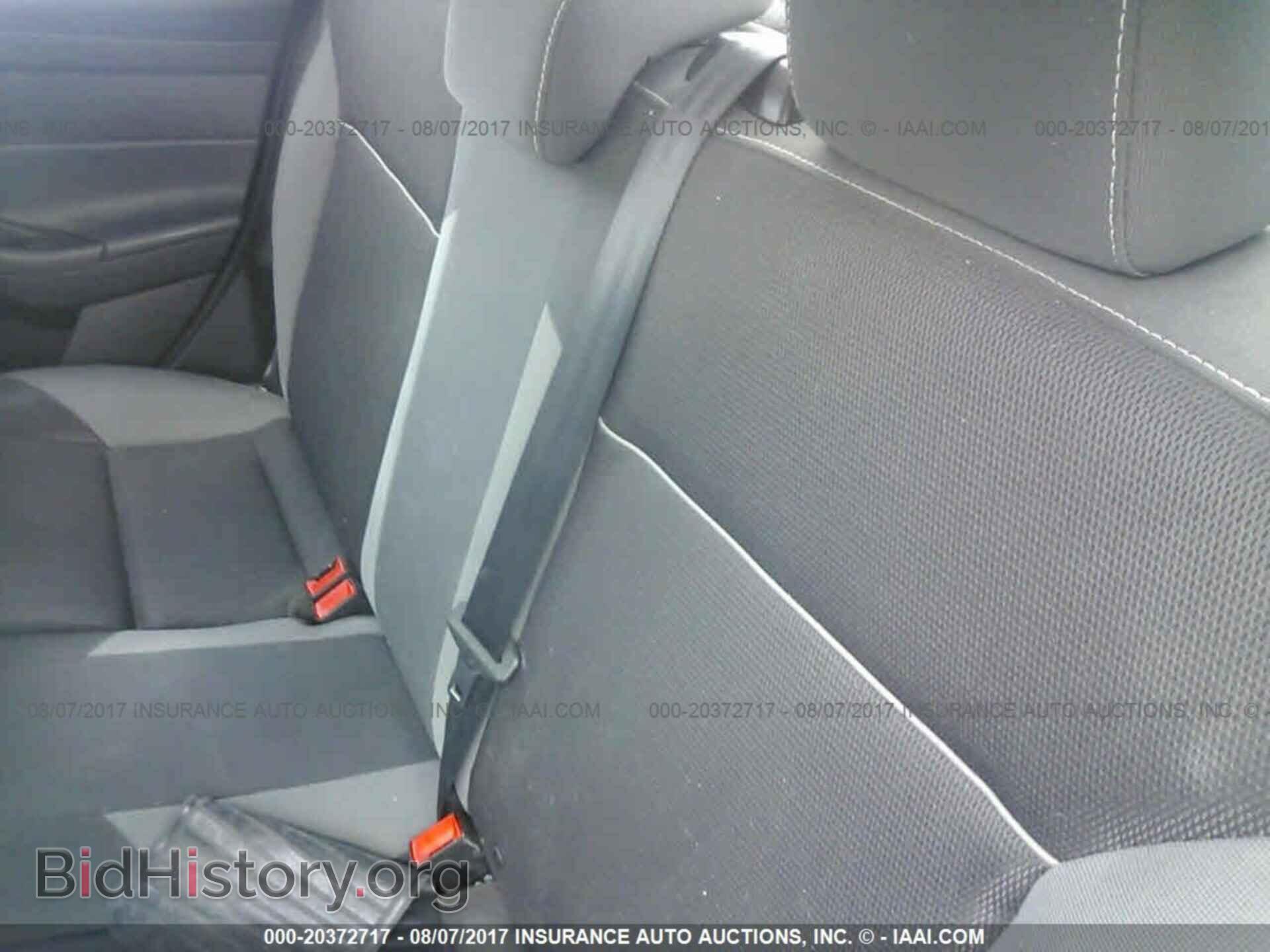 2012 Ford Focus - VIN: 1FAHP3E22CL226852 - Photo 8