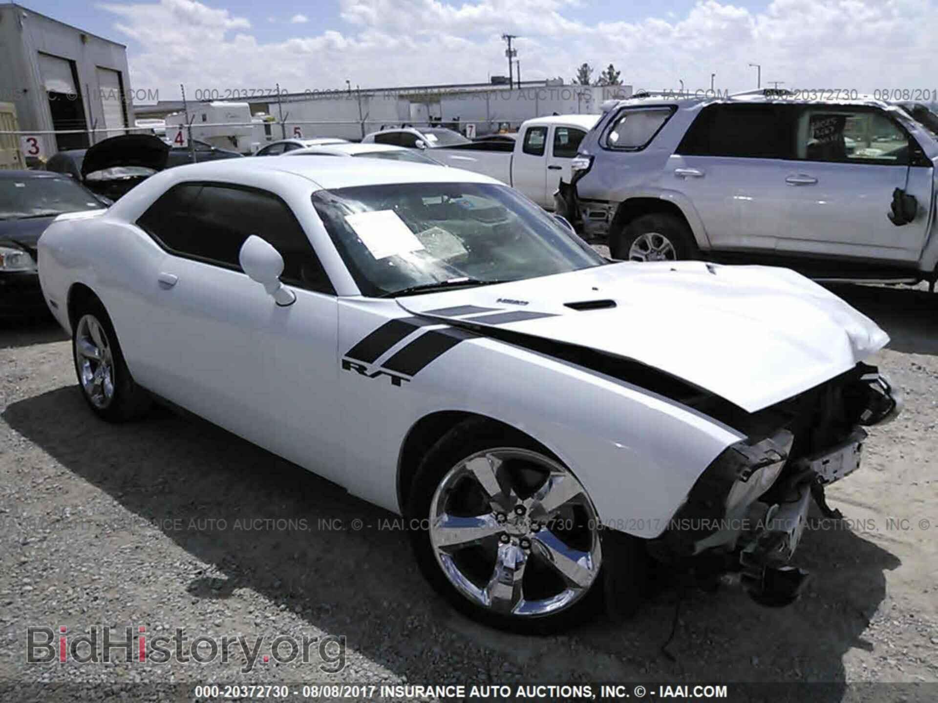 Фотография 2B3CJ5DT8BH561140 - Dodge Challenger 2011