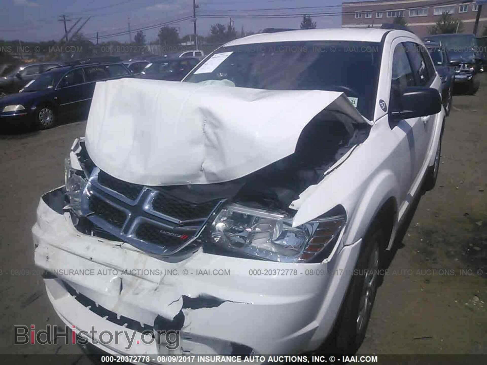 2016 Dodge Journey - VIN: 3C4PDCAB2GT121467 - Photo 2