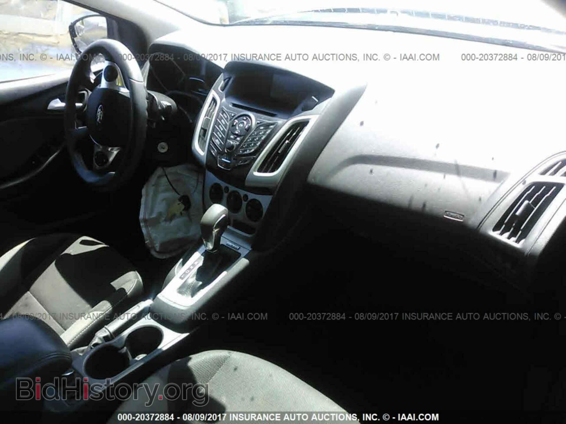 2014 Ford Focus - VIN: 1FADP3F25EL393089 - Фото 5