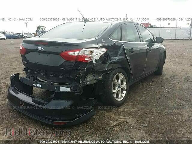 2012 Ford Focus - VIN: 1FAHP3H28CL174185 - Photo 4