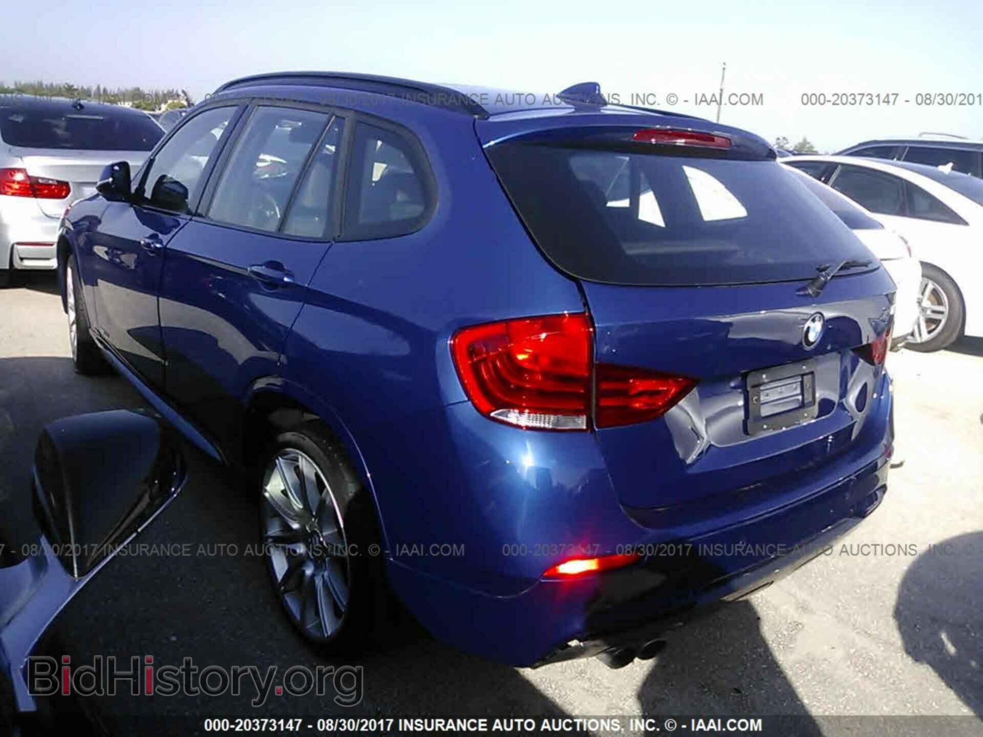 2015 Bmw X1 - VIN: WBAVM1C55FV498390 - Фото 3
