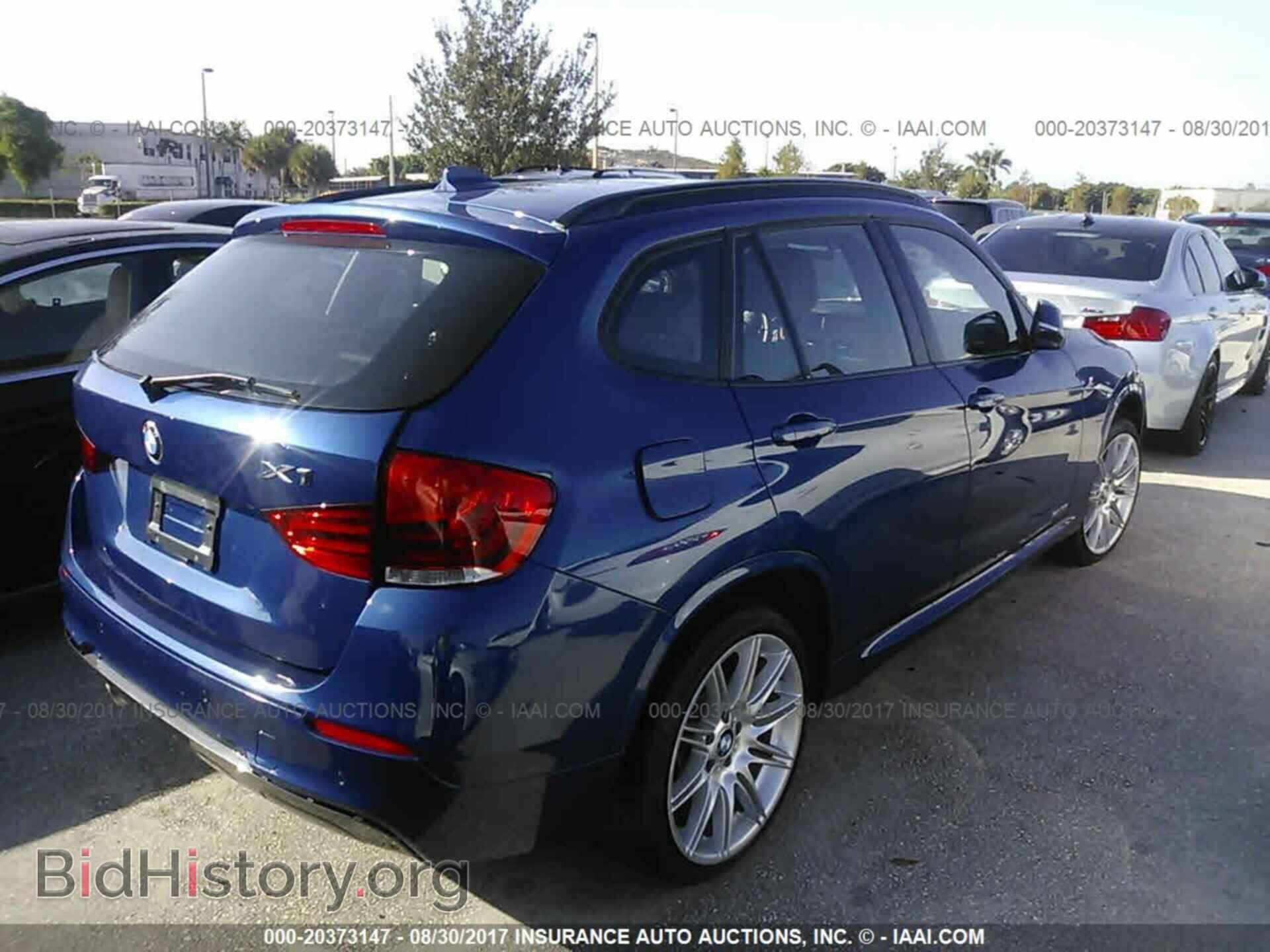 2015 Bmw X1 - VIN: WBAVM1C55FV498390 - Фото 4