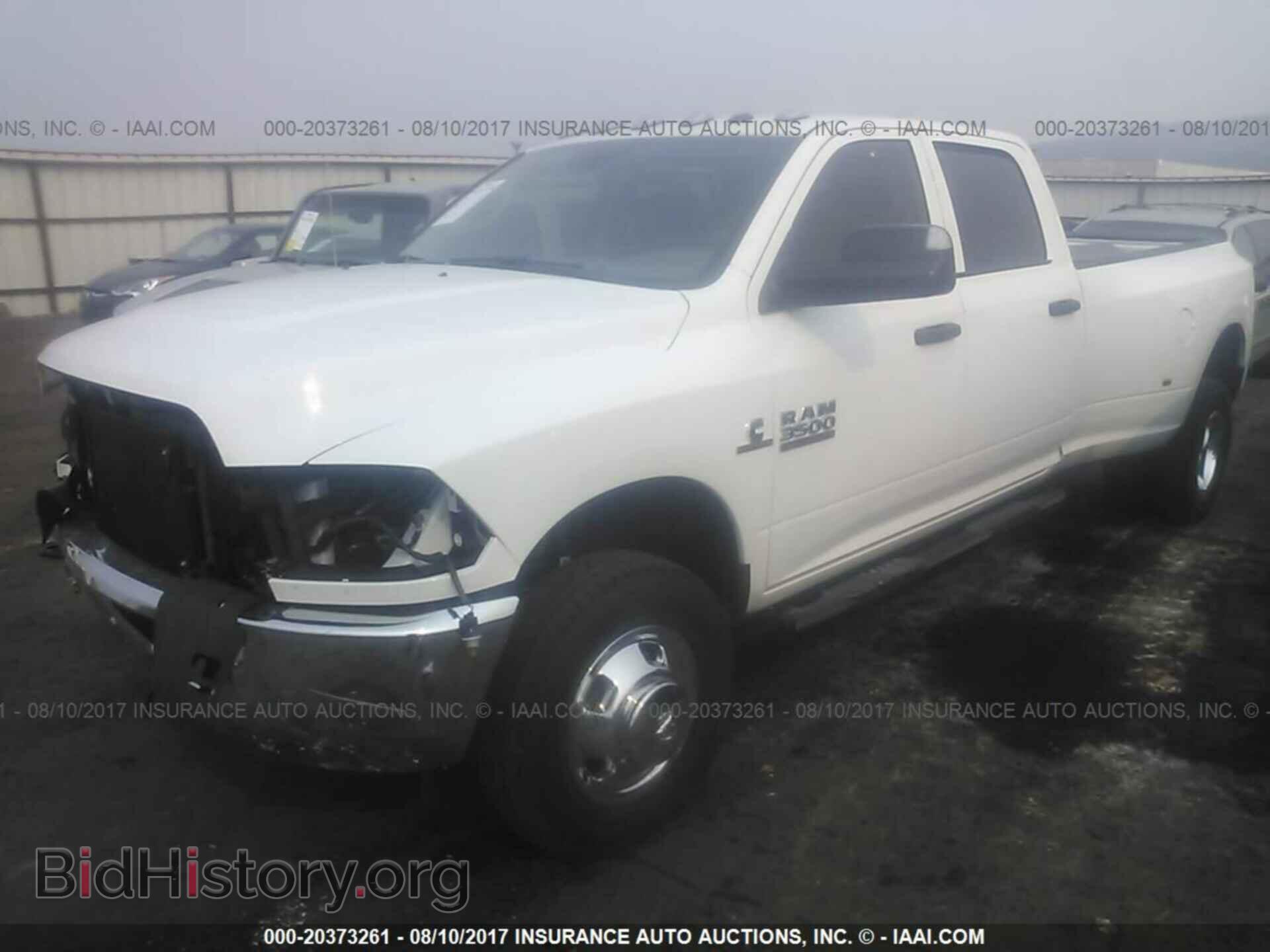 2017 Ram 3500 - VIN: 3C63RRGL9HG662133 - Фото 2