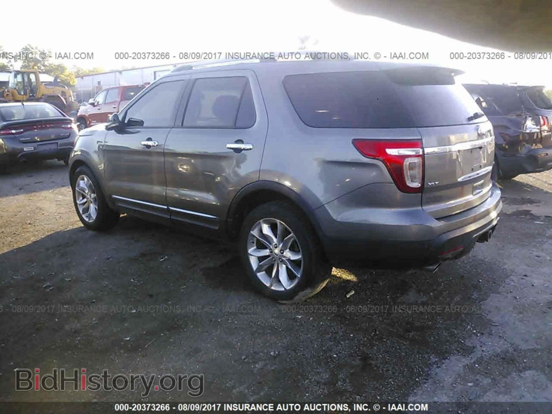 2012 Ford Explorer - VIN: 1FMHK8D87CGA81517 - Photo 3