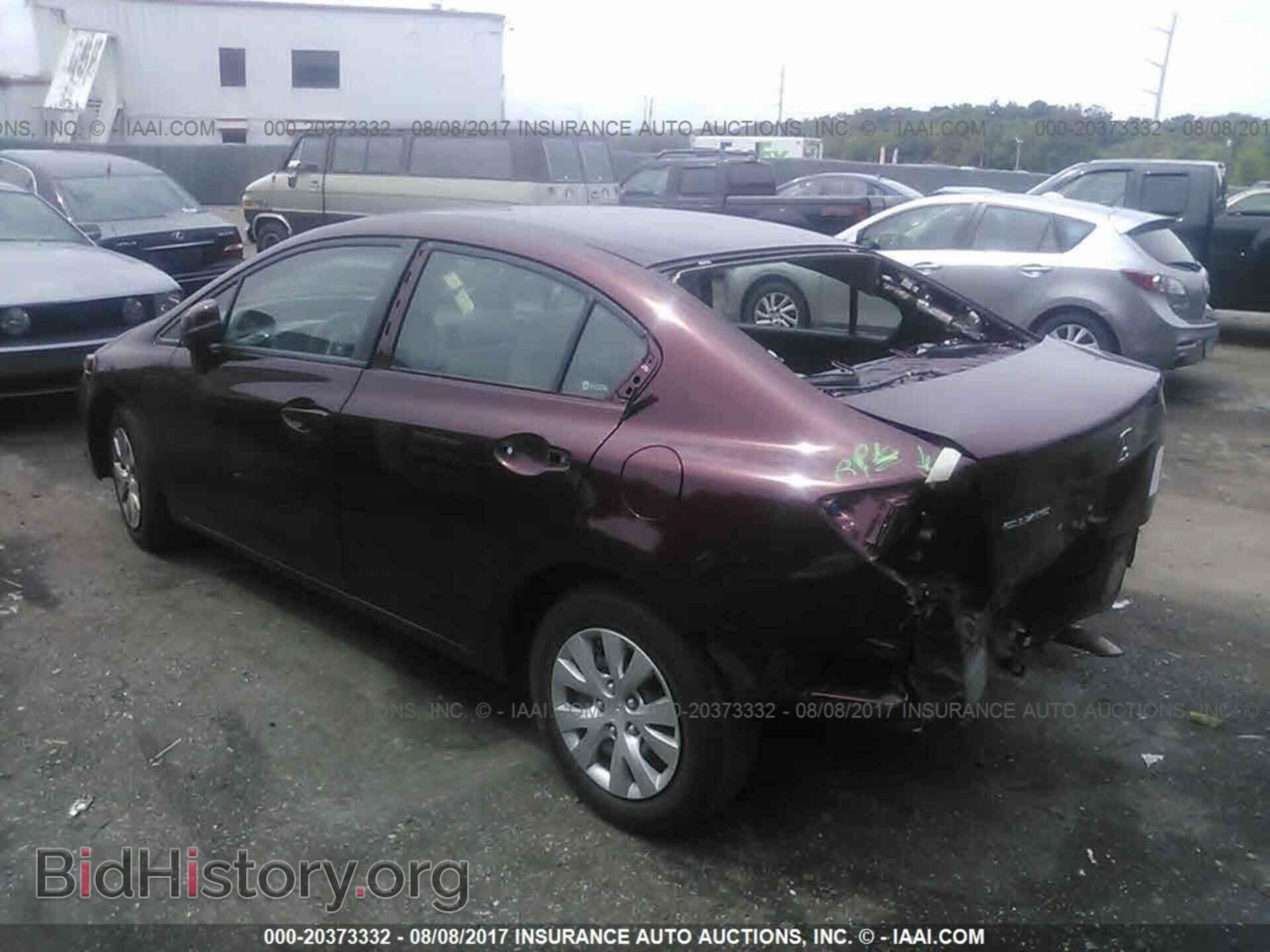 2012 Honda Civic - VIN: 19XFB2F57CE350577 - Photo 3