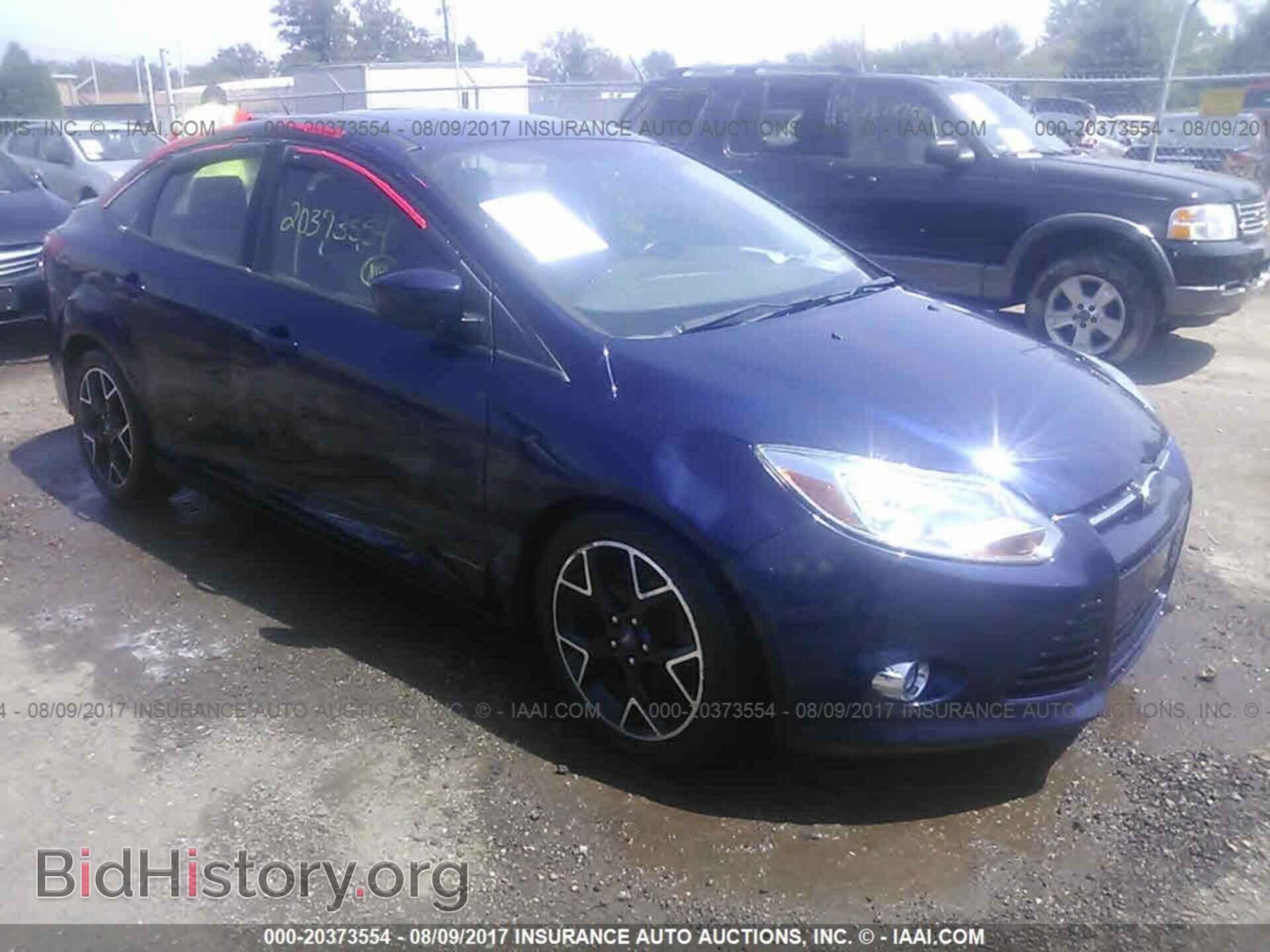 Photo 1FAHP3F23CL113958 - Ford Focus 2012