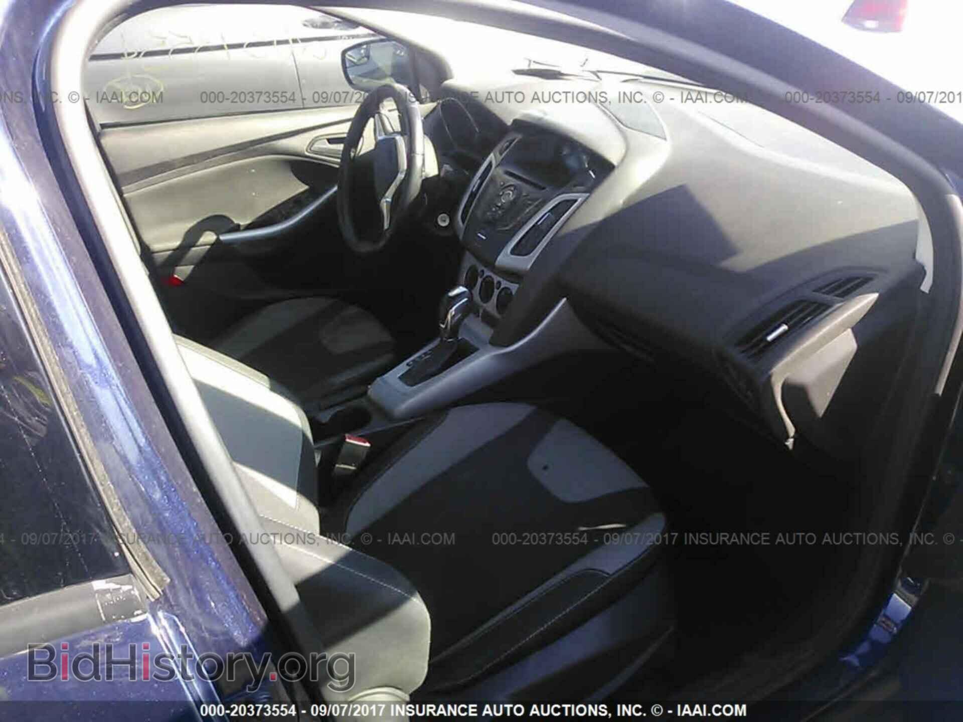 2012 Ford Focus - VIN: 1FAHP3F23CL113958 - Photo 5