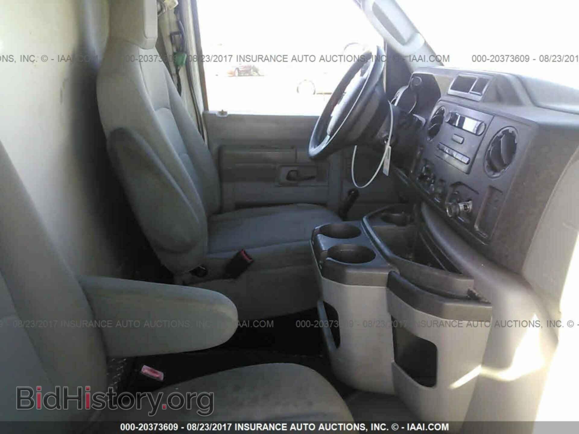 2011 Ford Econoline - VIN: 1FDWE3FLXBDA04871 - Фото 5