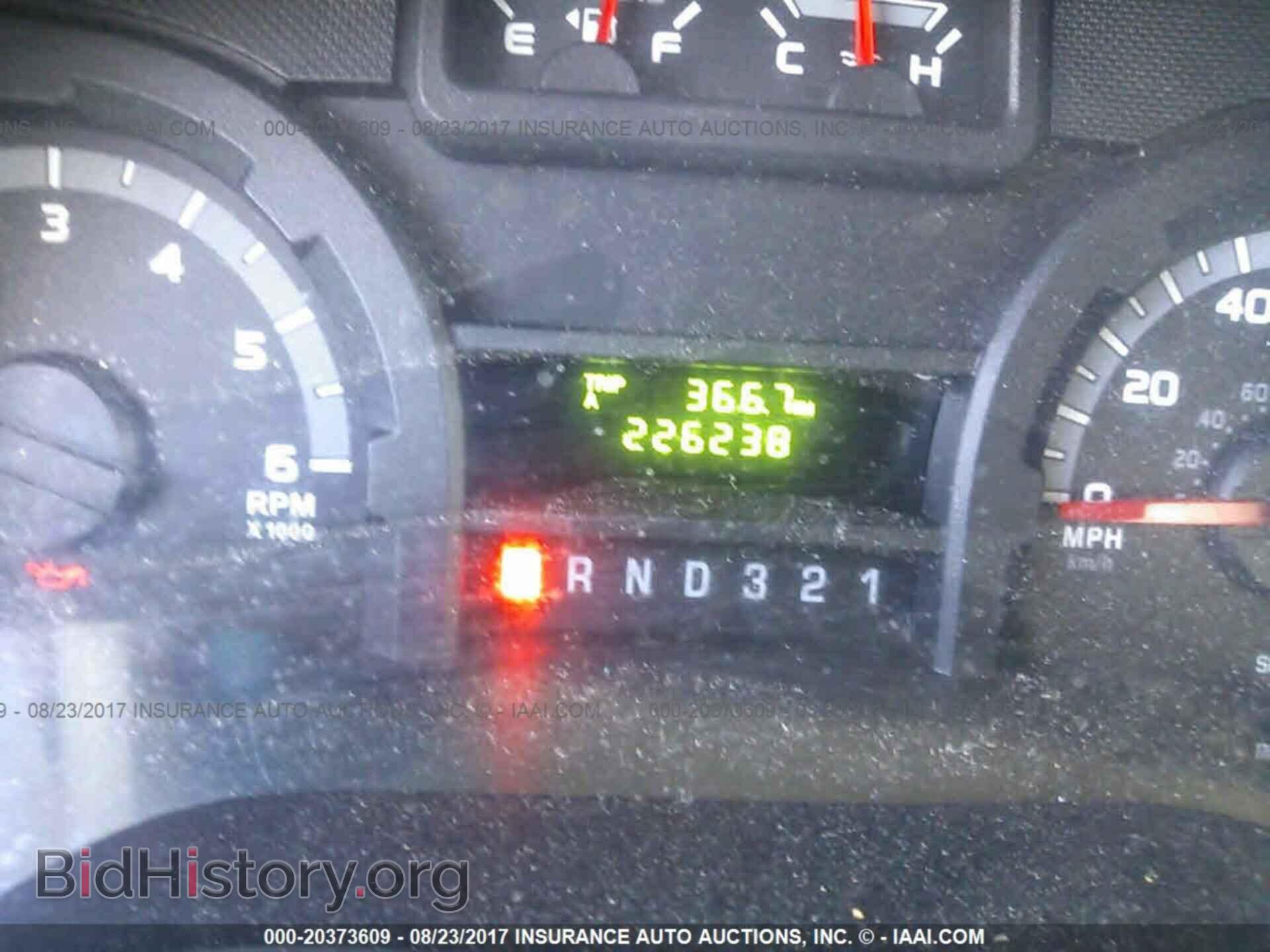 2011 Ford Econoline - VIN: 1FDWE3FLXBDA04871 - Фото 6