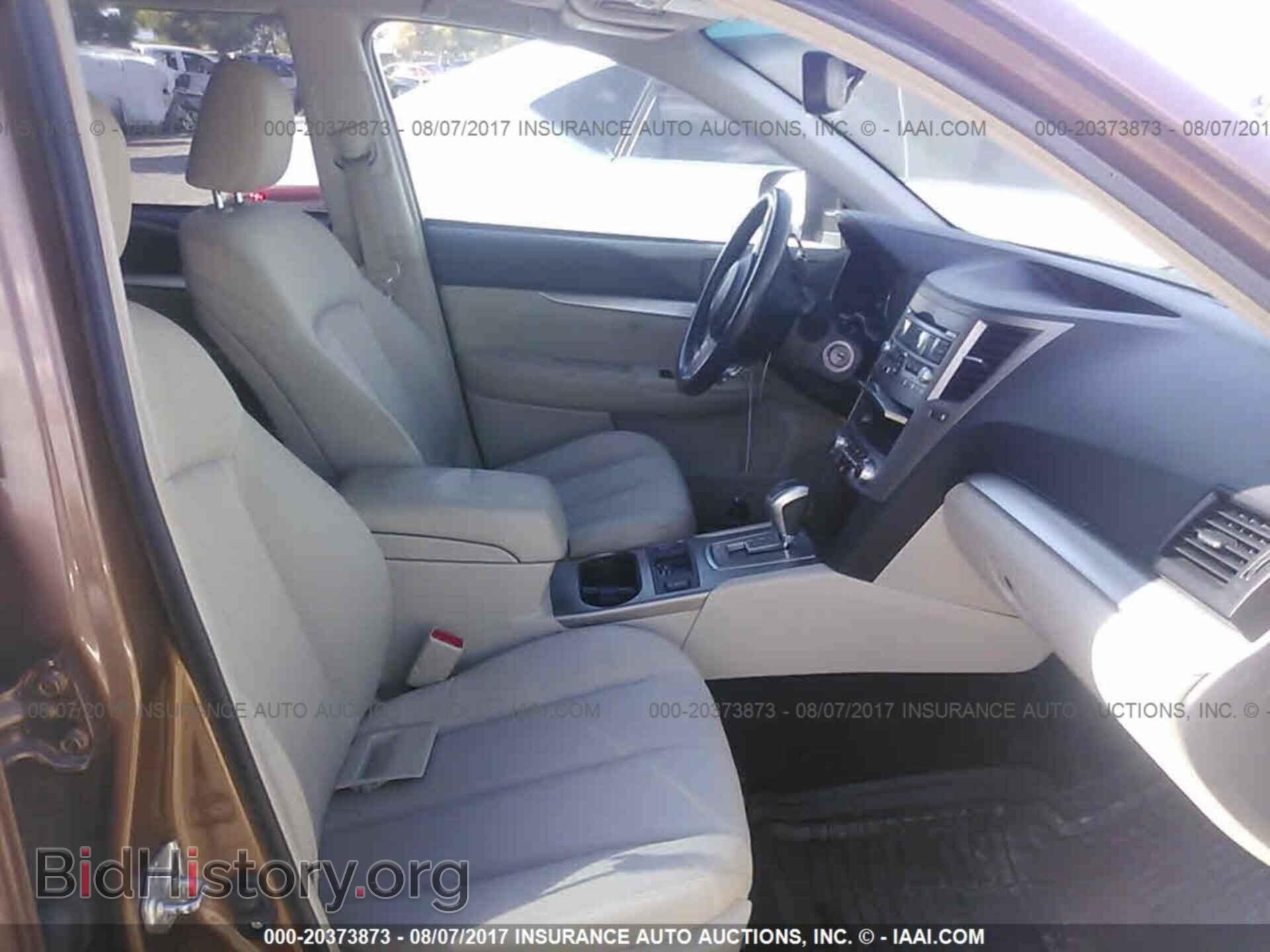 2011 Subaru Outback - VIN: 4S4BRCGC5B3328804 - Фото 5