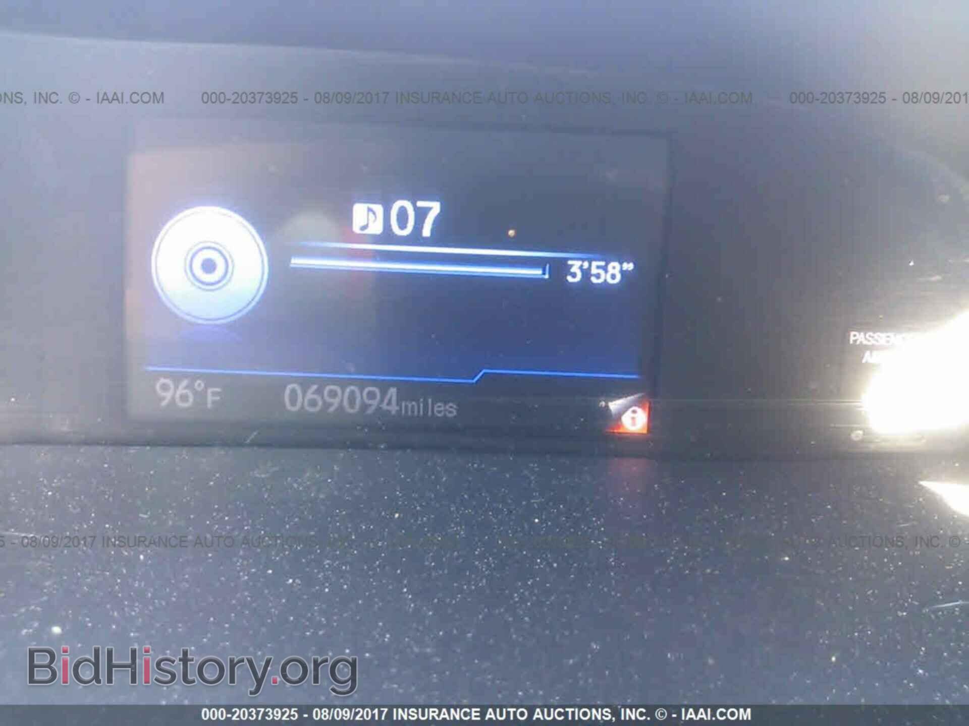2012 Honda Civic - VIN: 2HGFB2F99CH566391 - Photo 7