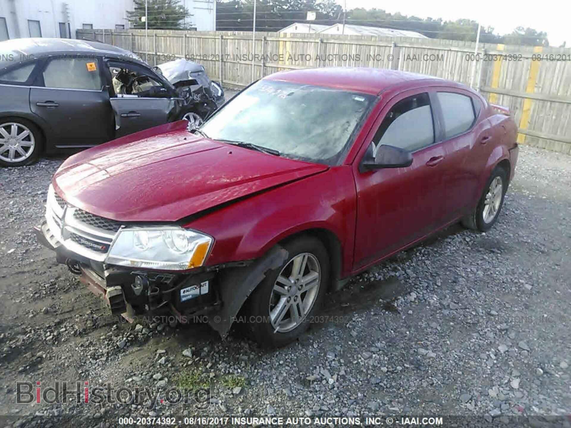 2014 Dodge Avenger - VIN: 1C3CDZAG1EN224538 - Фото 2