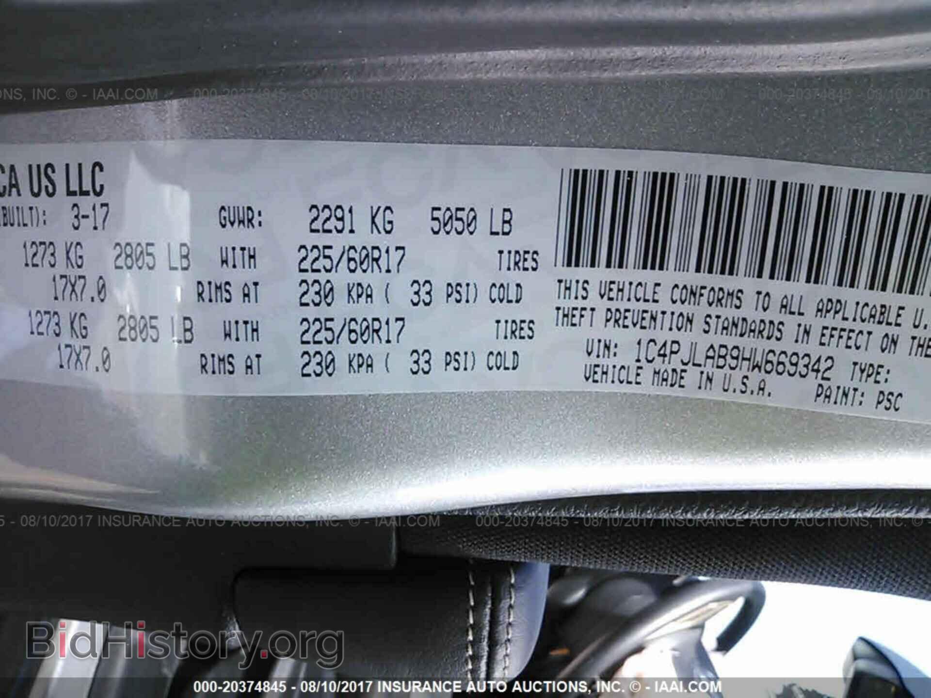 2017 Jeep Cherokee - VIN: 1C4PJLAB9HW669342 - Photo 9