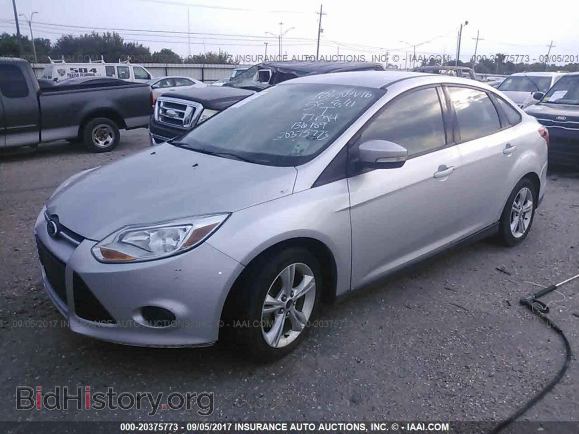 2013 Ford Focus - VIN: 1FADP3F29DL136189 - Фото 2