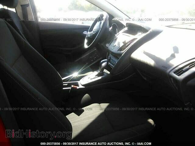 2016 Ford Focus - VIN: 1FADP3F28GL203823 - Photo 5