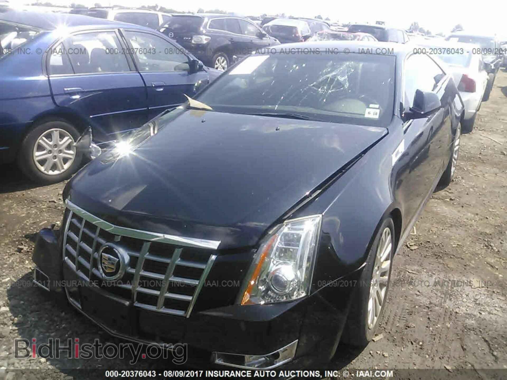 2013 Cadillac Cts - VIN: 1G6DS1E34D0100521 - Photo 2