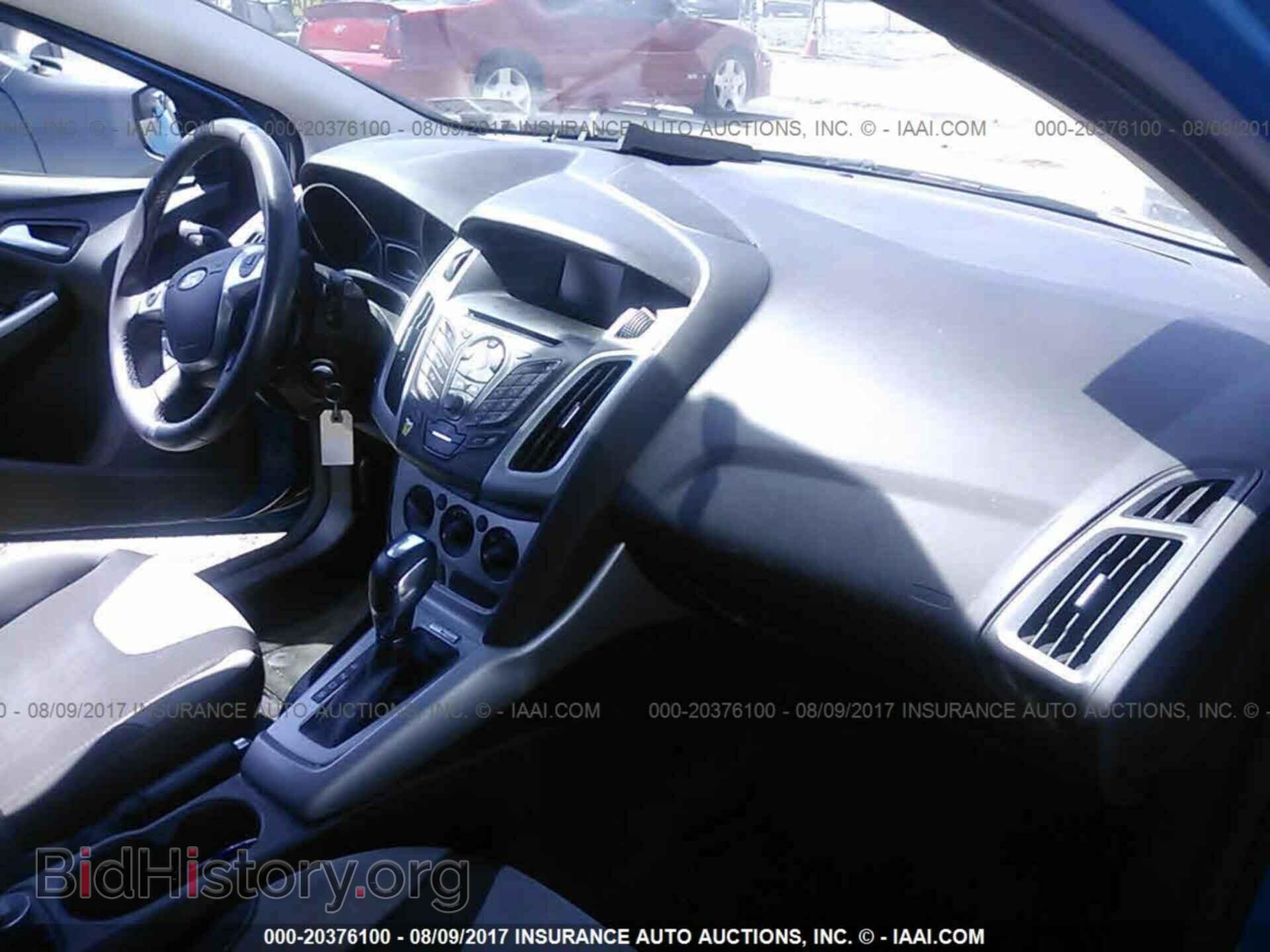 2012 Ford Focus - VIN: 1FAHP3K24CL171938 - Photo 5